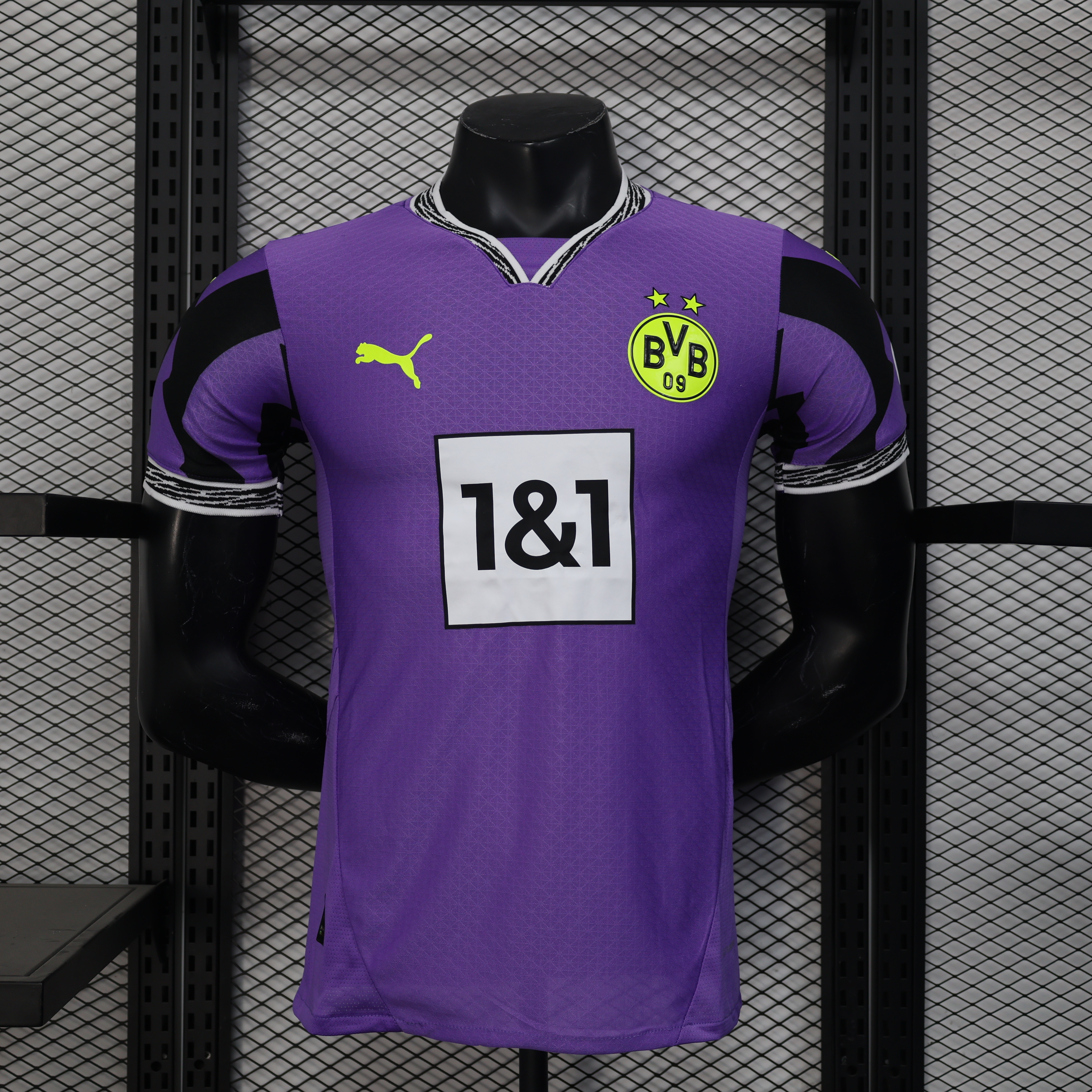 Player Version Borussia Dortmund 25/26 Goalkeeper Purple Shirt S-XXL