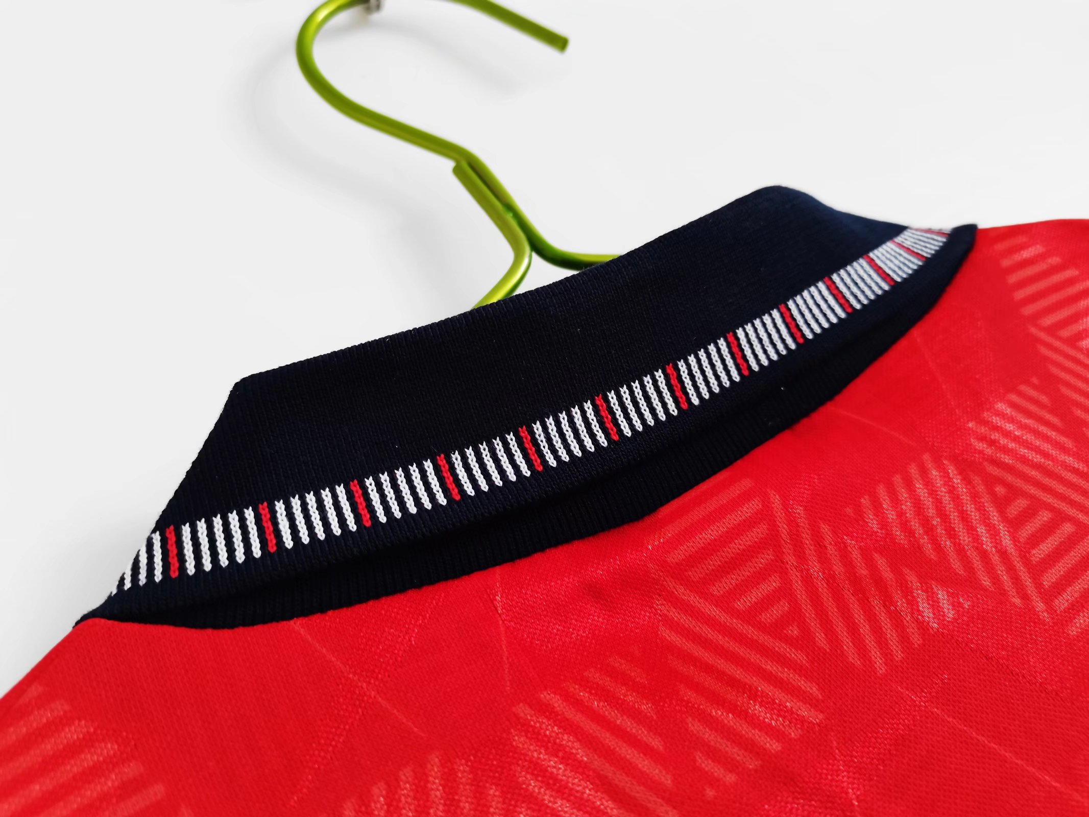 Retro  1990 England 1990 Away Red