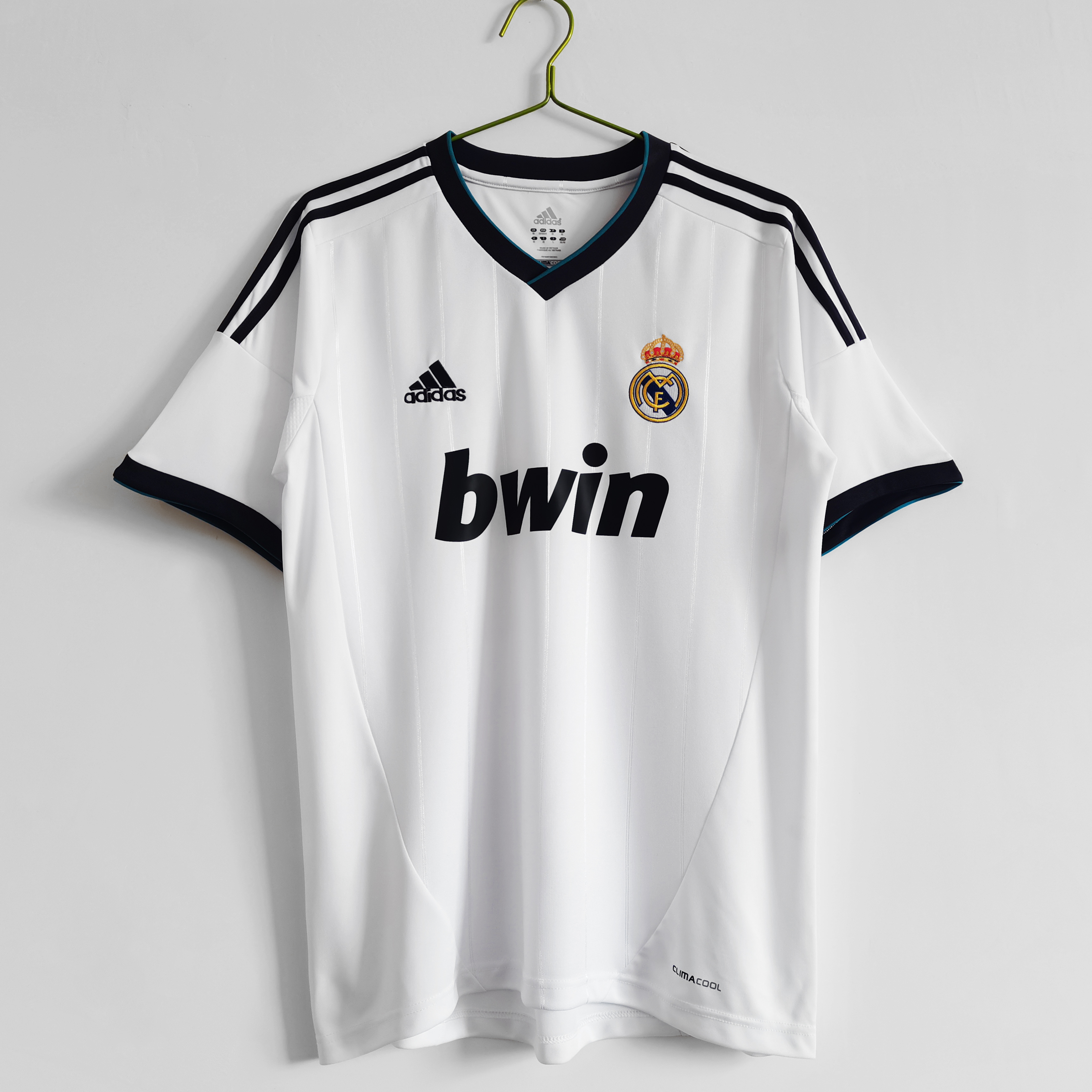Retro  Real Mαdrid 12/13 Home White