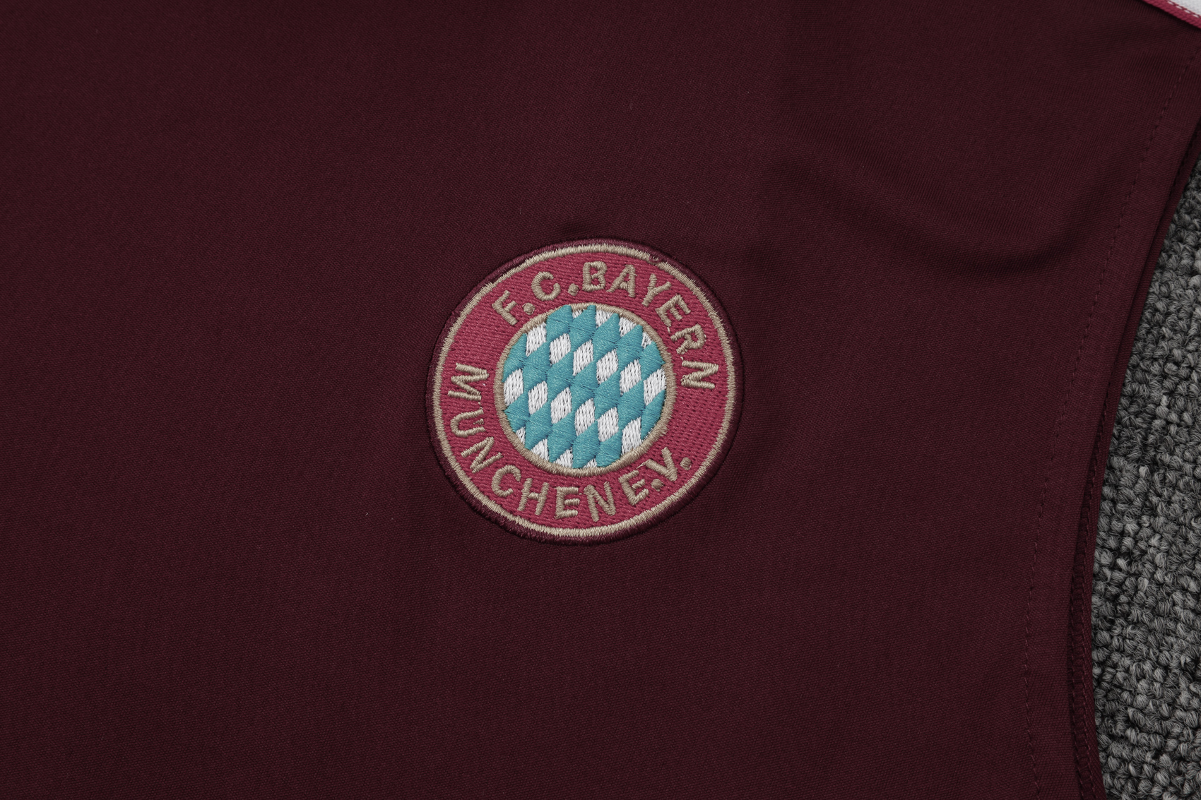 Bayern München Sleeveless training suit D2526