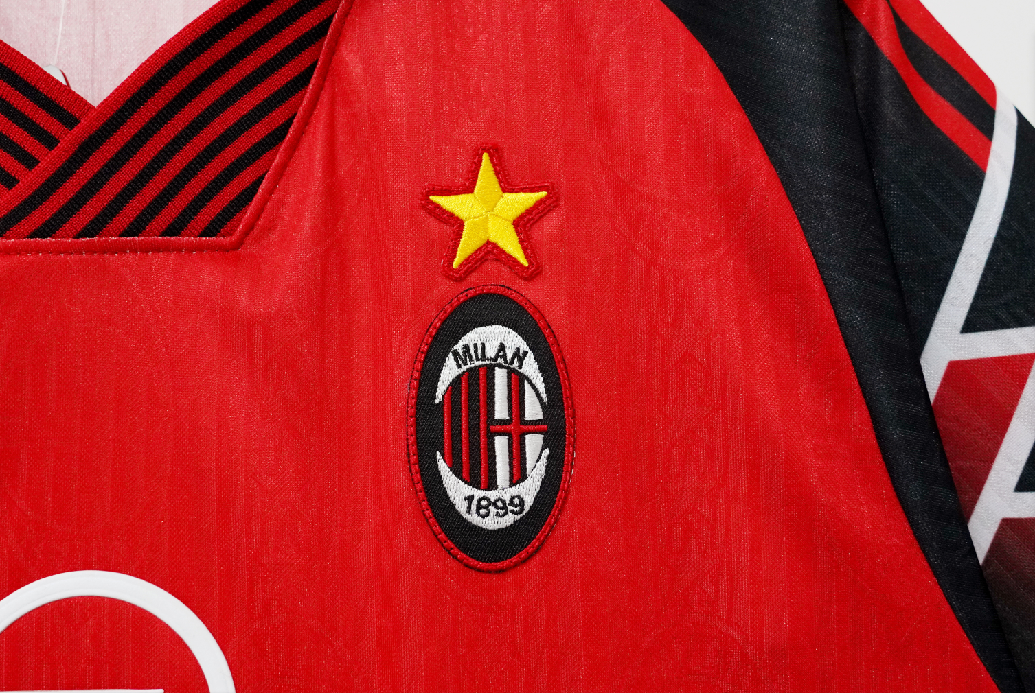 Retro 97/98 AC Milan Red S-XXL