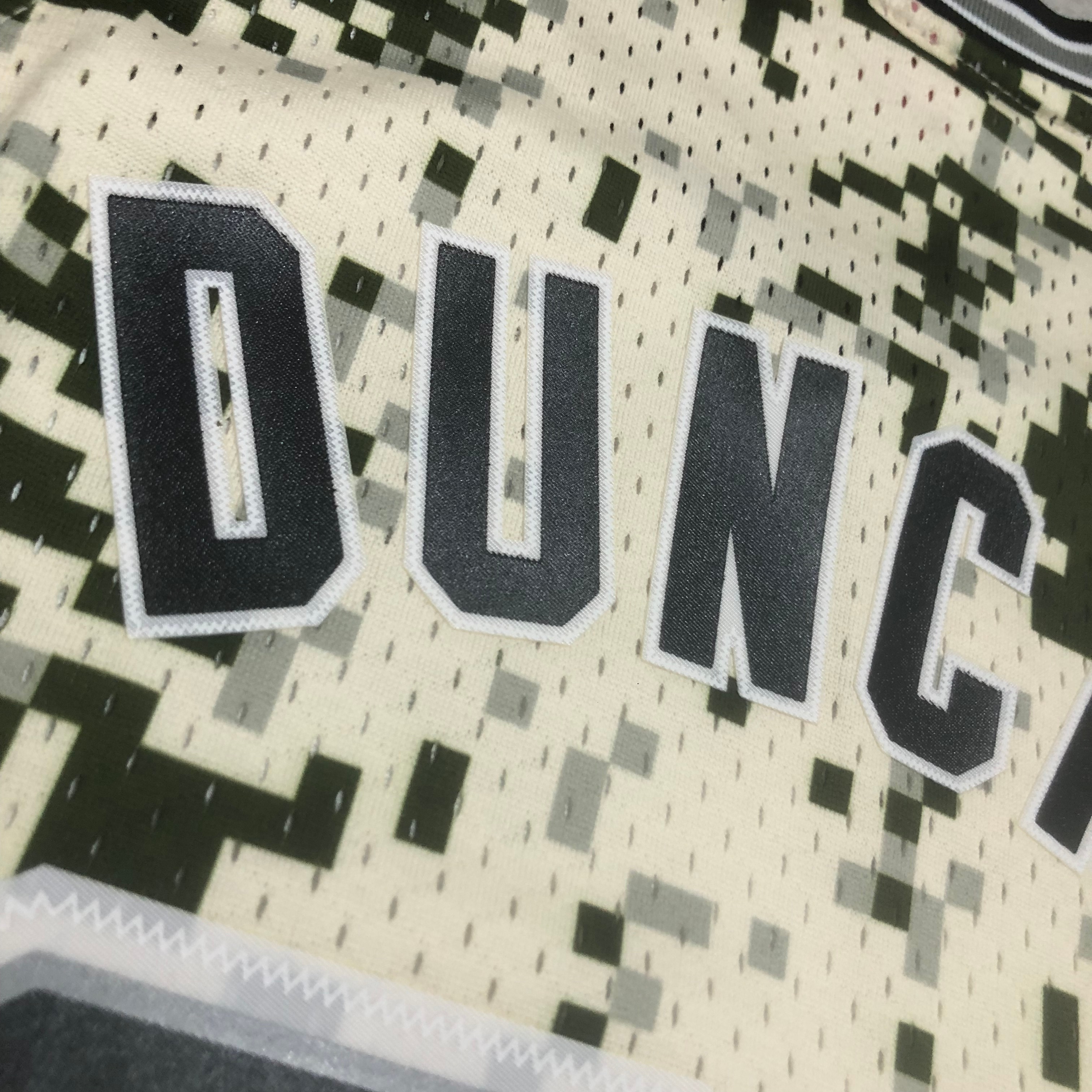 MN Heat Press Retro: San Antonio Spurs 13/14 Season #21