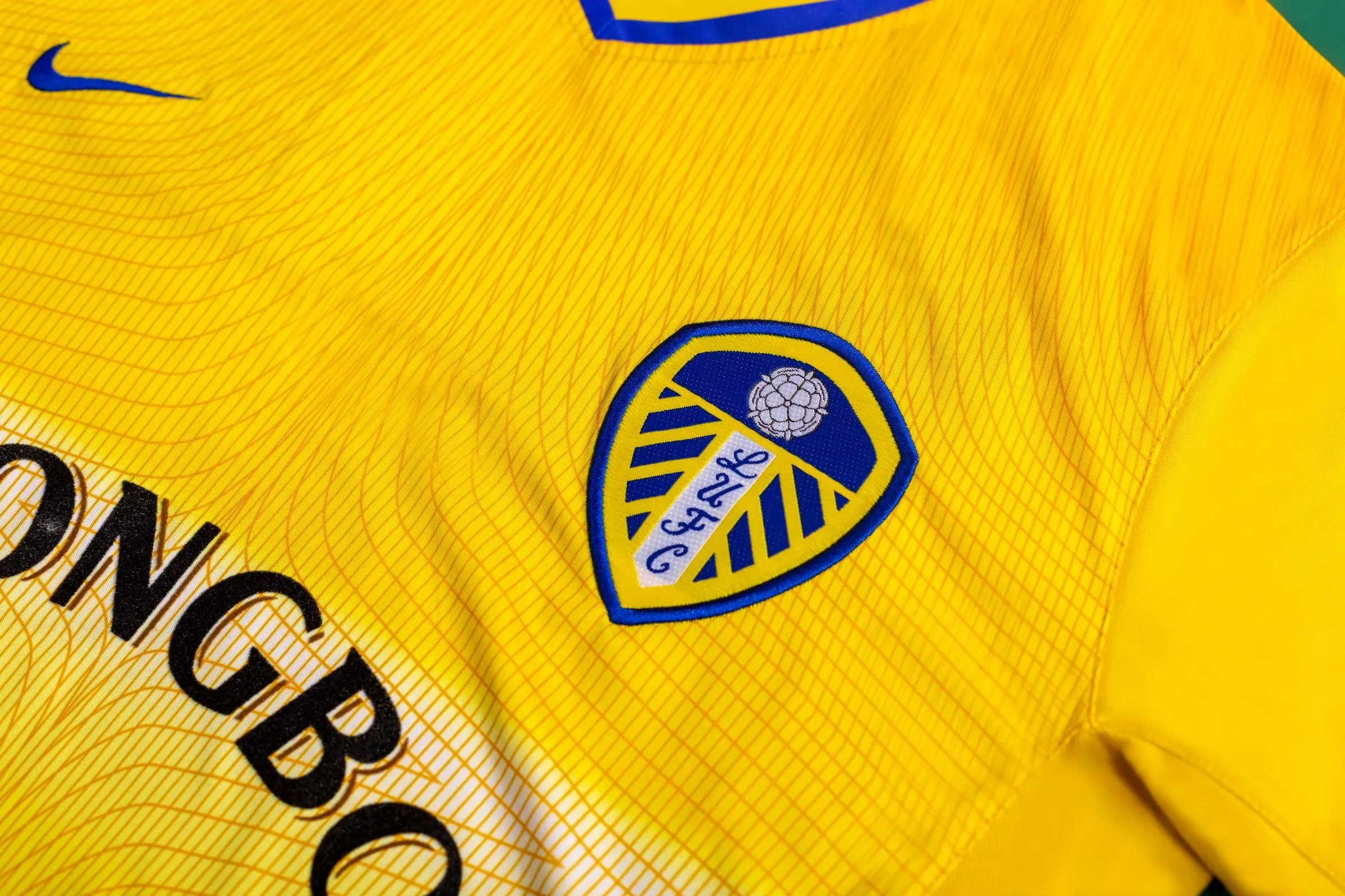 Retro Leeds United 02/03 Third  S-XXL