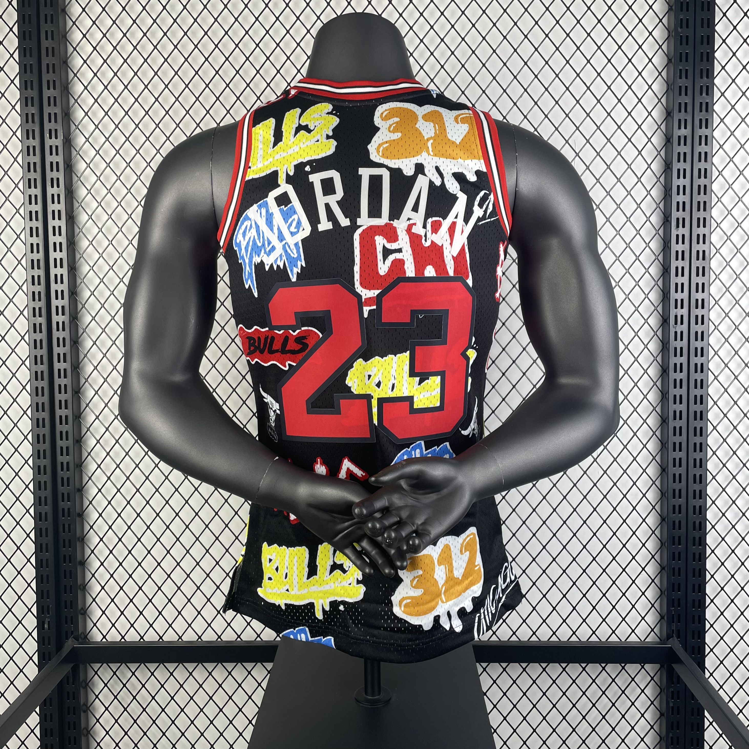 MN Heat Pressed Vintage : SW Bulls 97/98 Graffiti No.23 Jordan