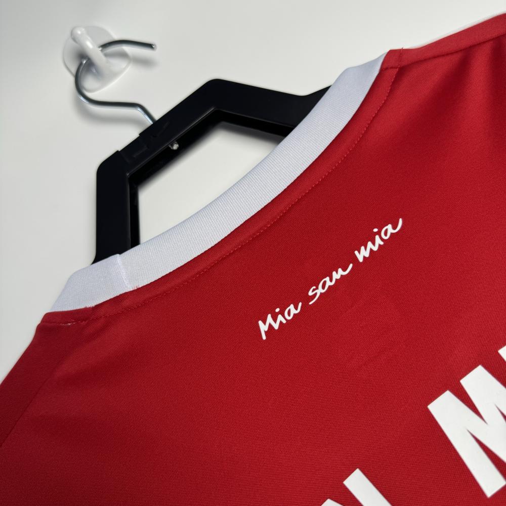 Retro Bayern Munich 17/18 home S-XXL