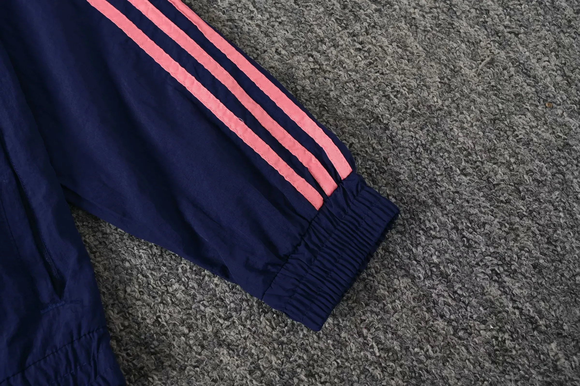 Juventus windbreaker  S-XXL