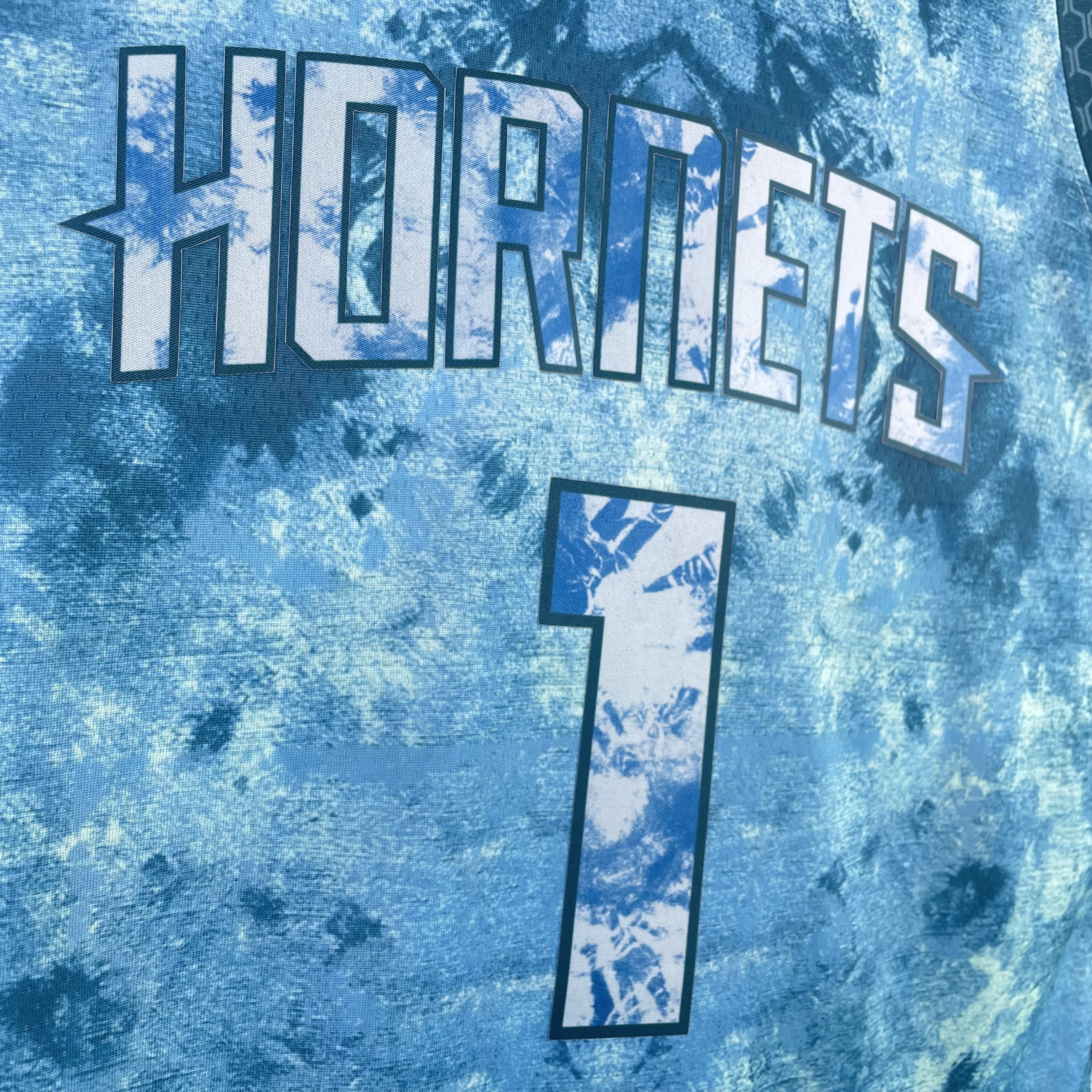 23 Season Hornets Glory Edition No.1 Ball