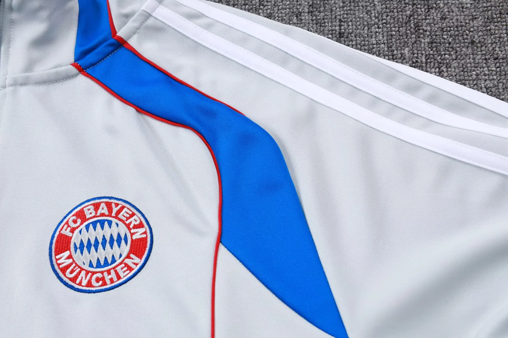 Adult/ Kids Bayern Full Zipper Training Suit A2552