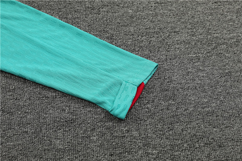 Adult / Kids LVP 24/25 training SUIT