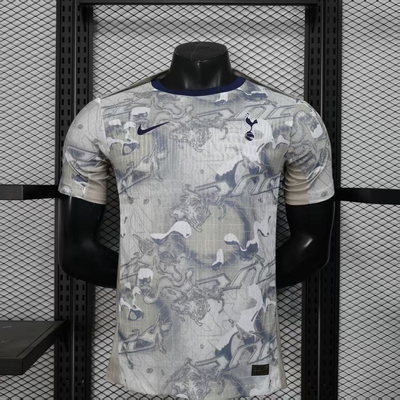 Player Version Tottenham Hotspur 25/26 Special