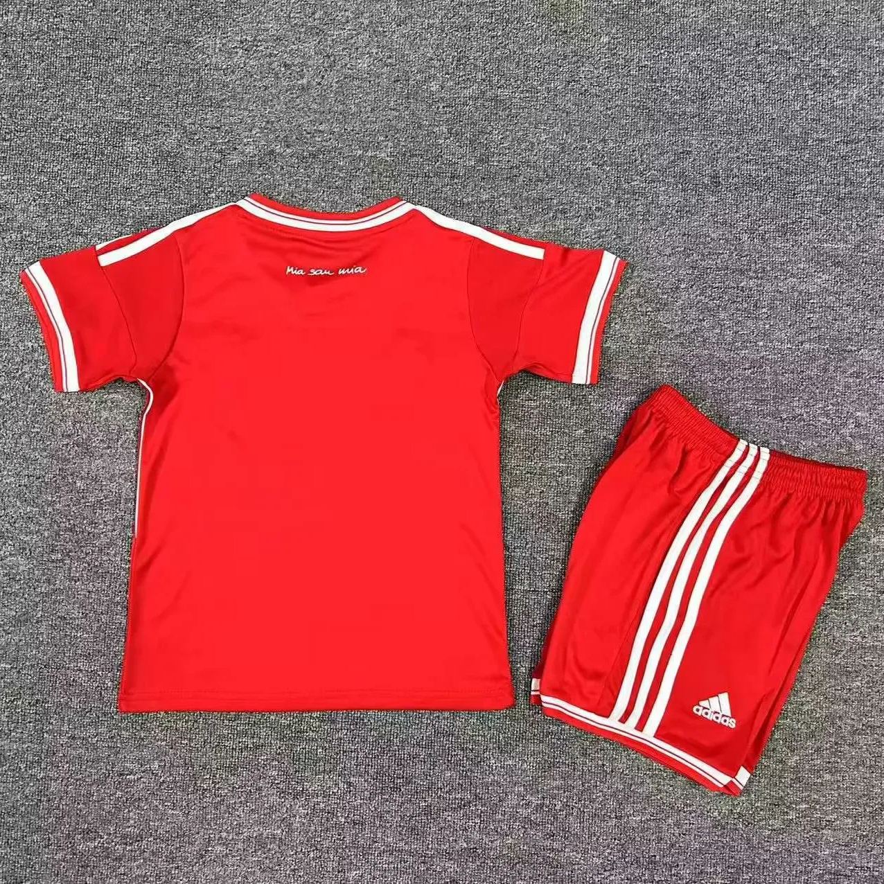 Kids Retro Bayern München 13/14 Home Kit