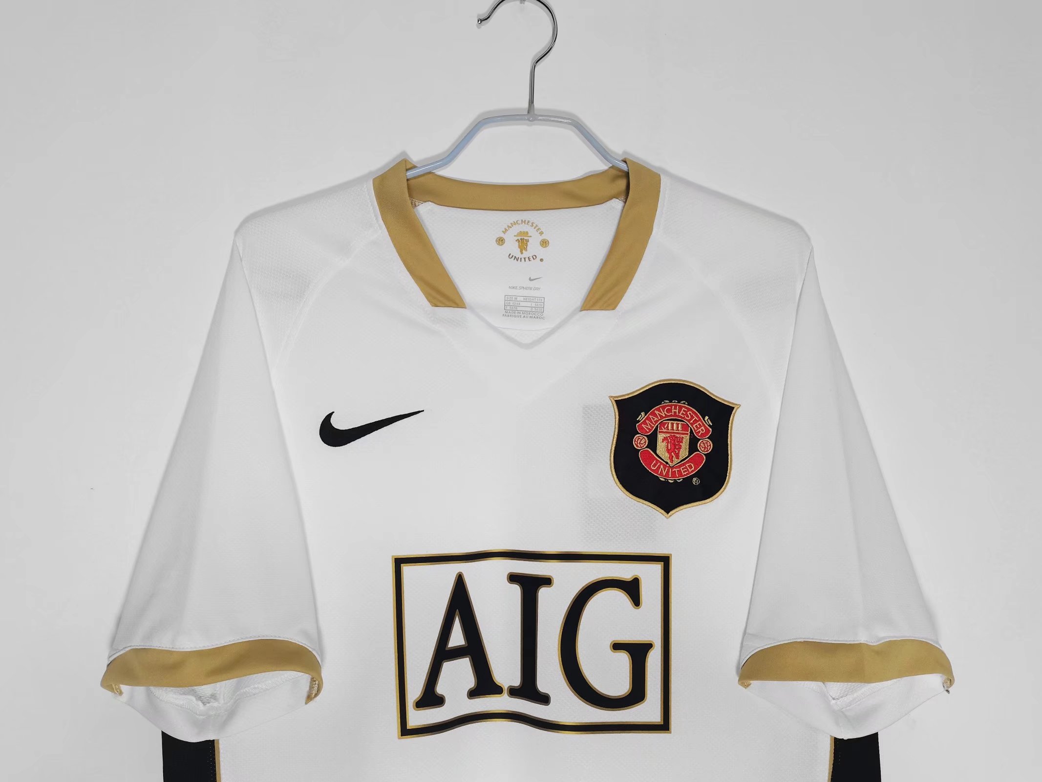 Retro Manchester United 2006/07 Away