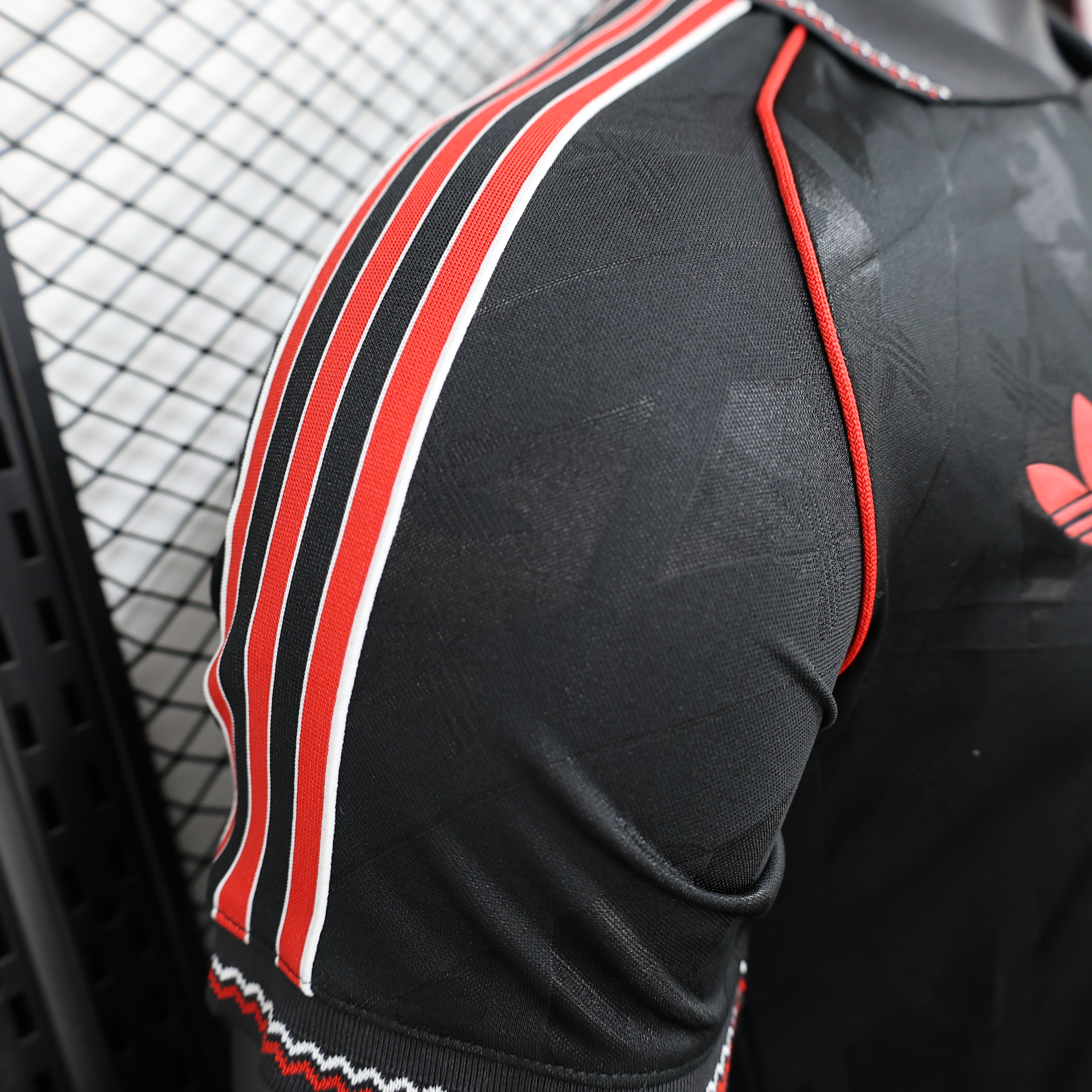 Retro Manchester United Black short Sleeves S-XXL