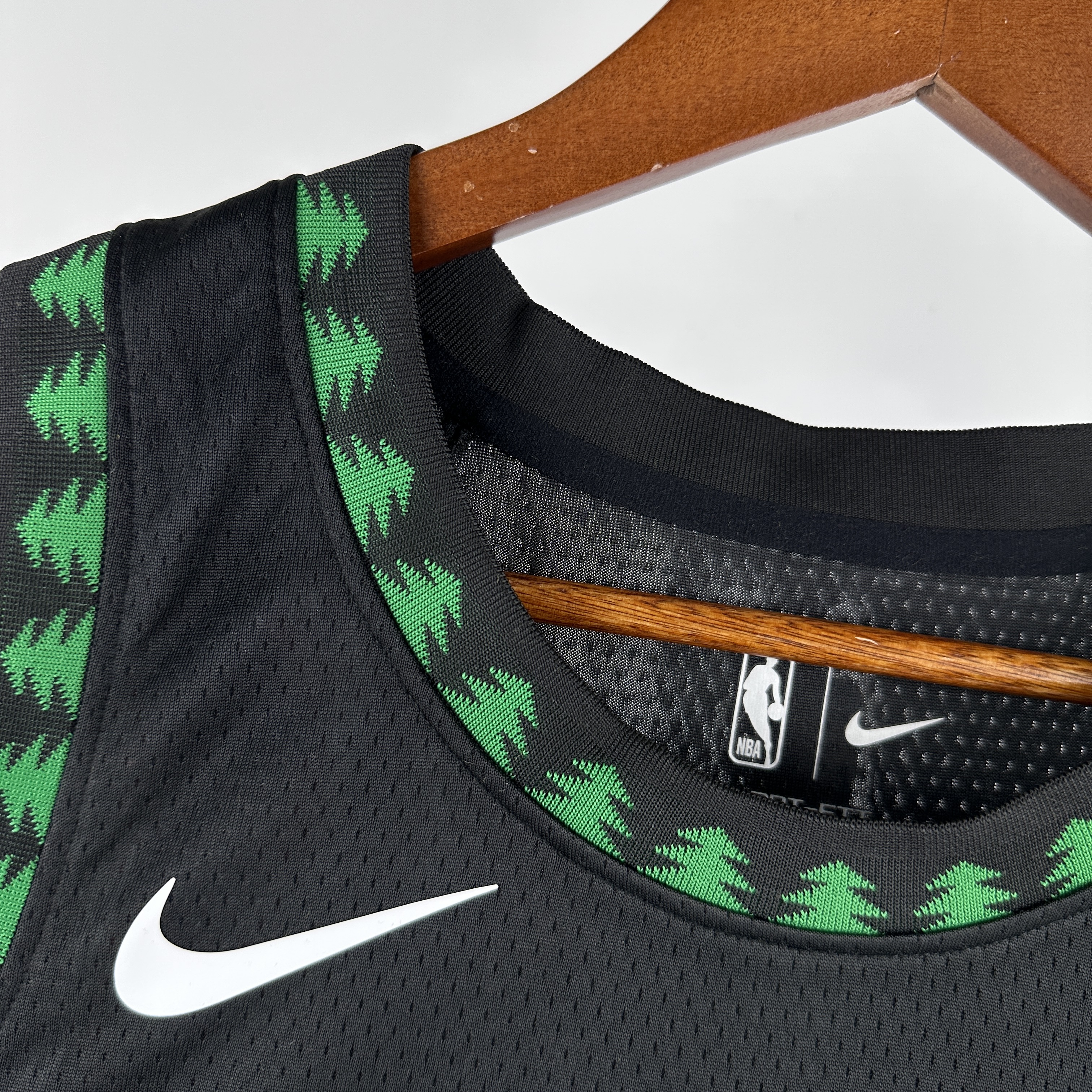 18 Season MINNESOTA TIMBERWOLVES BLACK  NO.5 EDWARDS