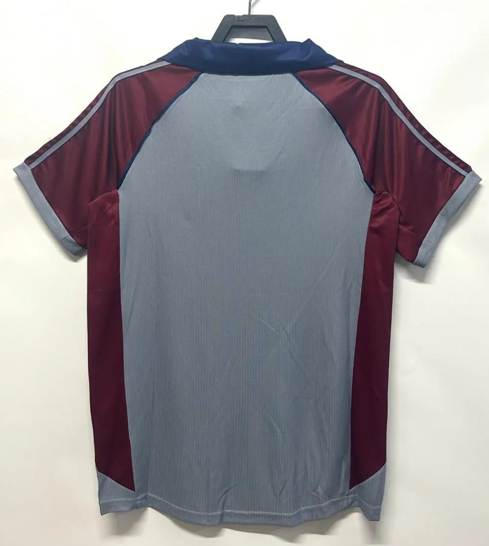 Retro 1998-99 Bayern Munich Away