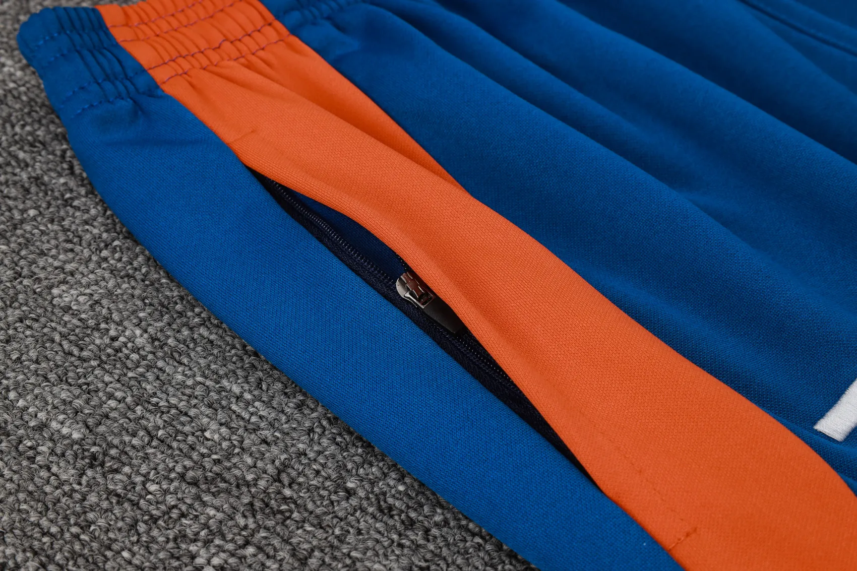 Adult/ Kids 2425 juventus half zipper hoodie Training suit F316