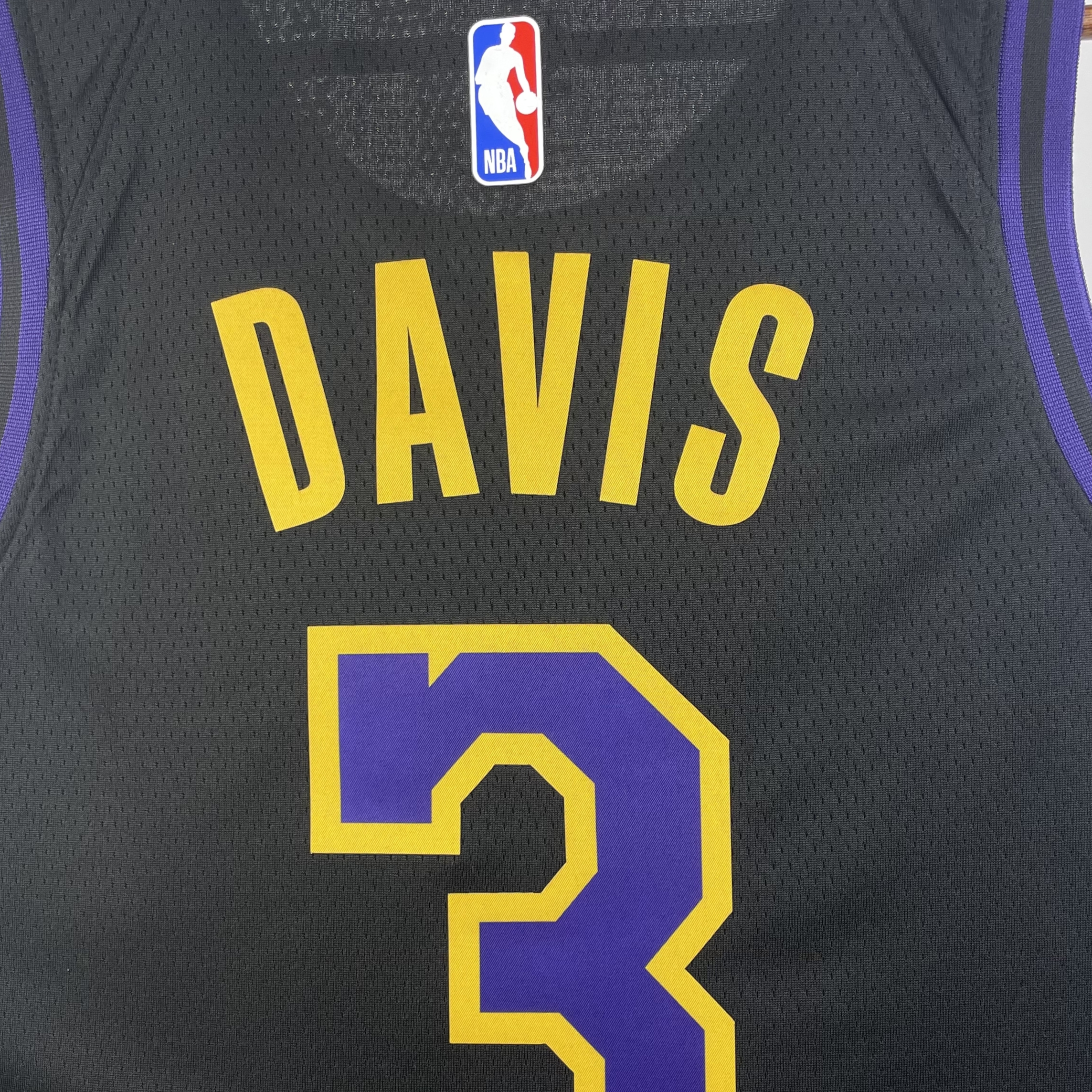 24 Season Lakers City Edition No. 3 DAVIS