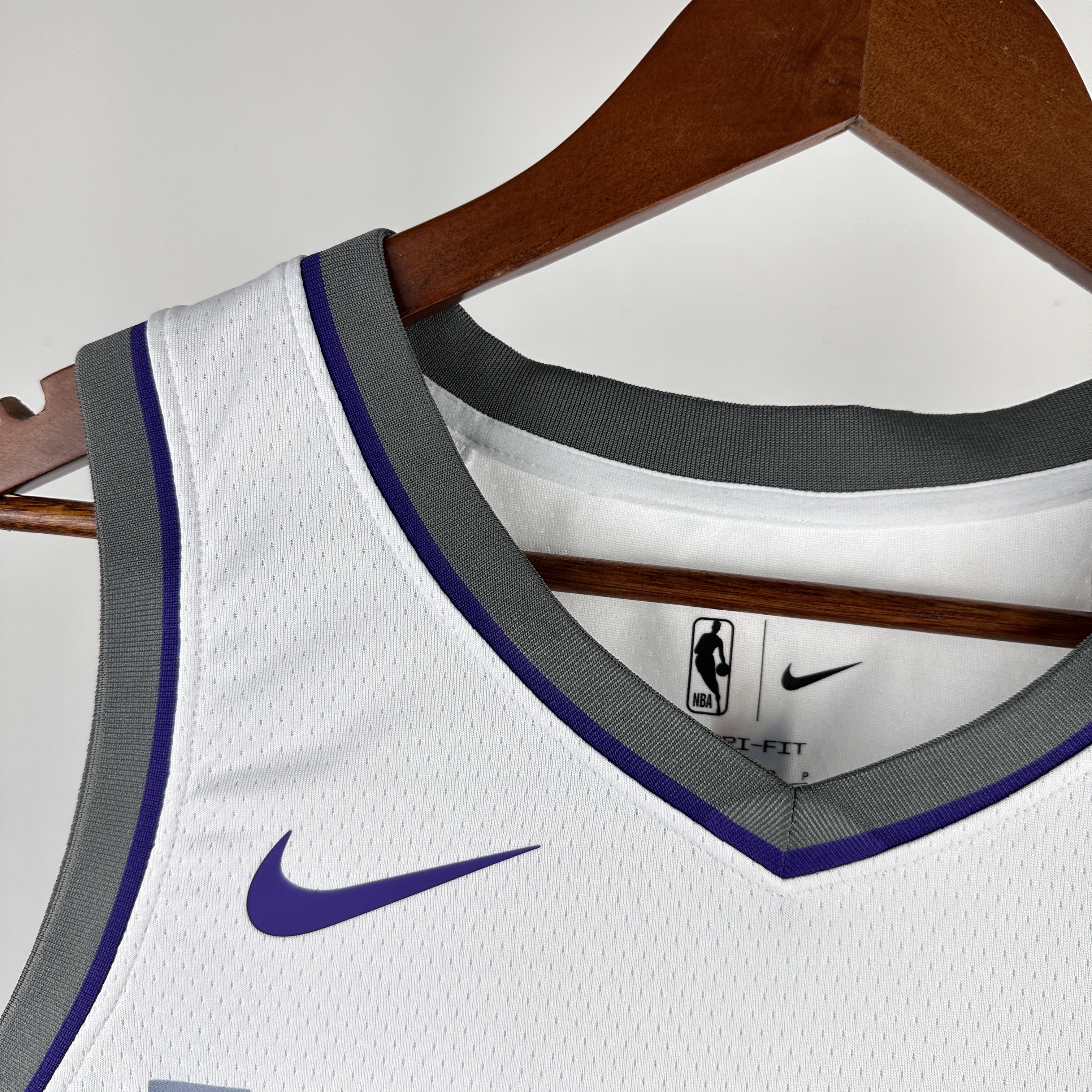 23 SEASON SACRAMENTO KINGS Home White  #5 FOX
