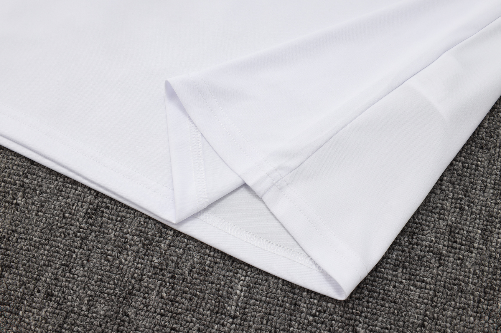 Bayern Sleeveless training suit D2536