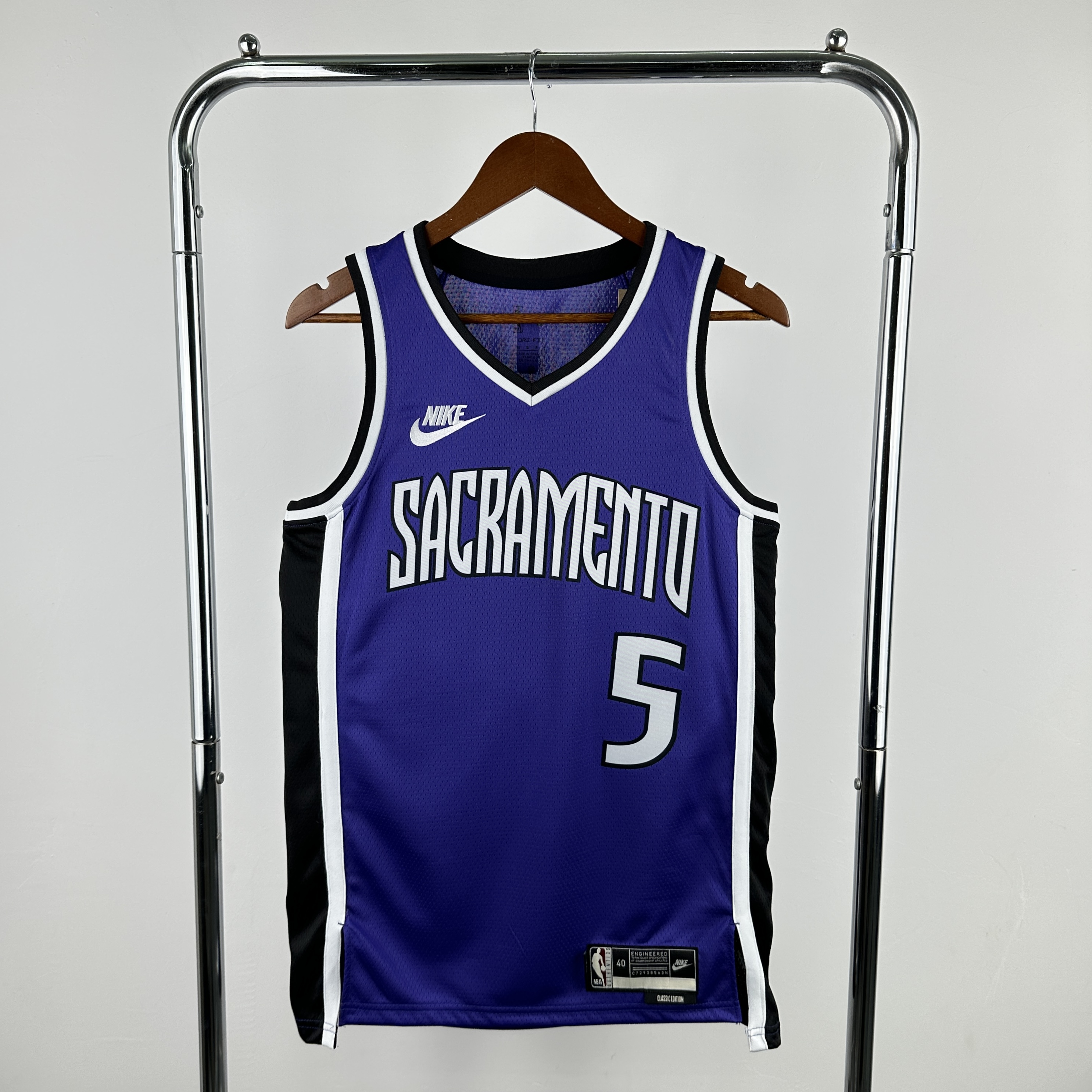 25 SEASON SACRAMENTO KINGS  #5 FOX