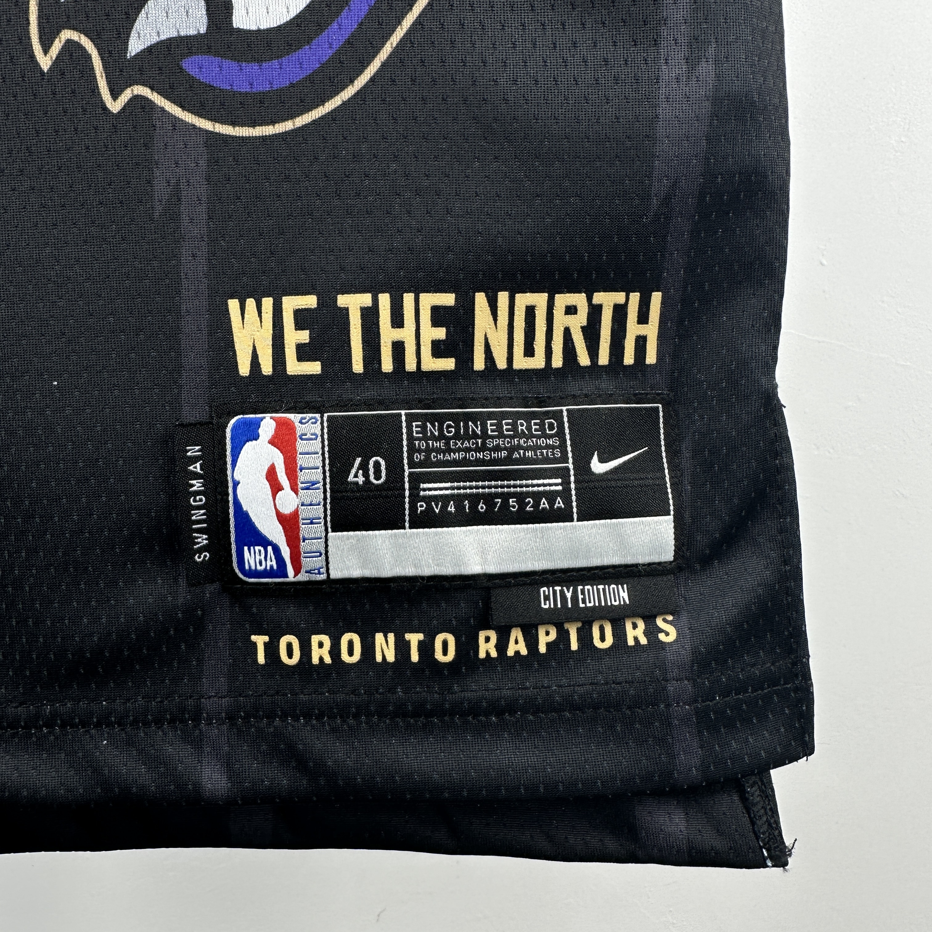 25 Season Toronto Raptors City Edition  No.15 Carter