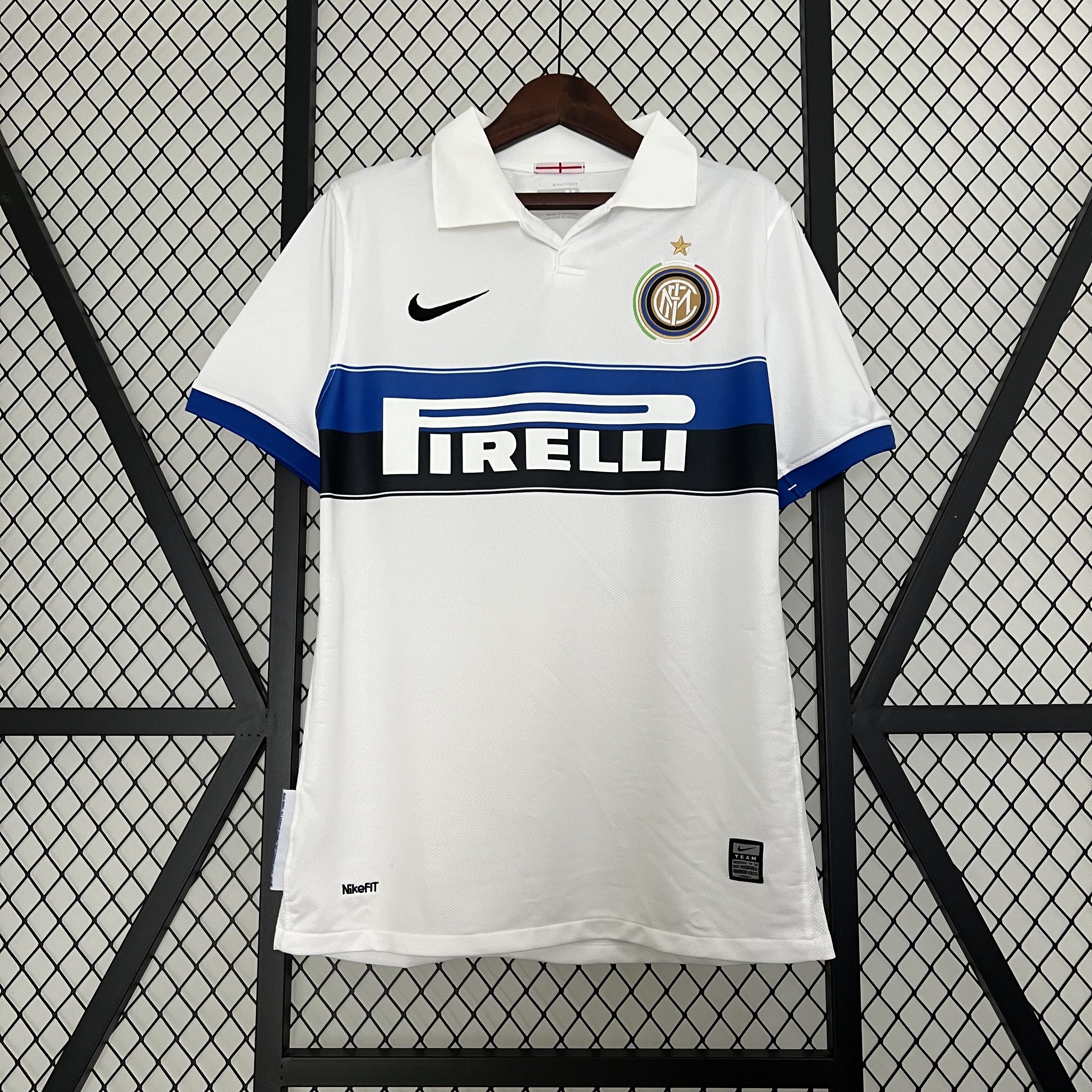 Retro Inter Milan 09/10 Away