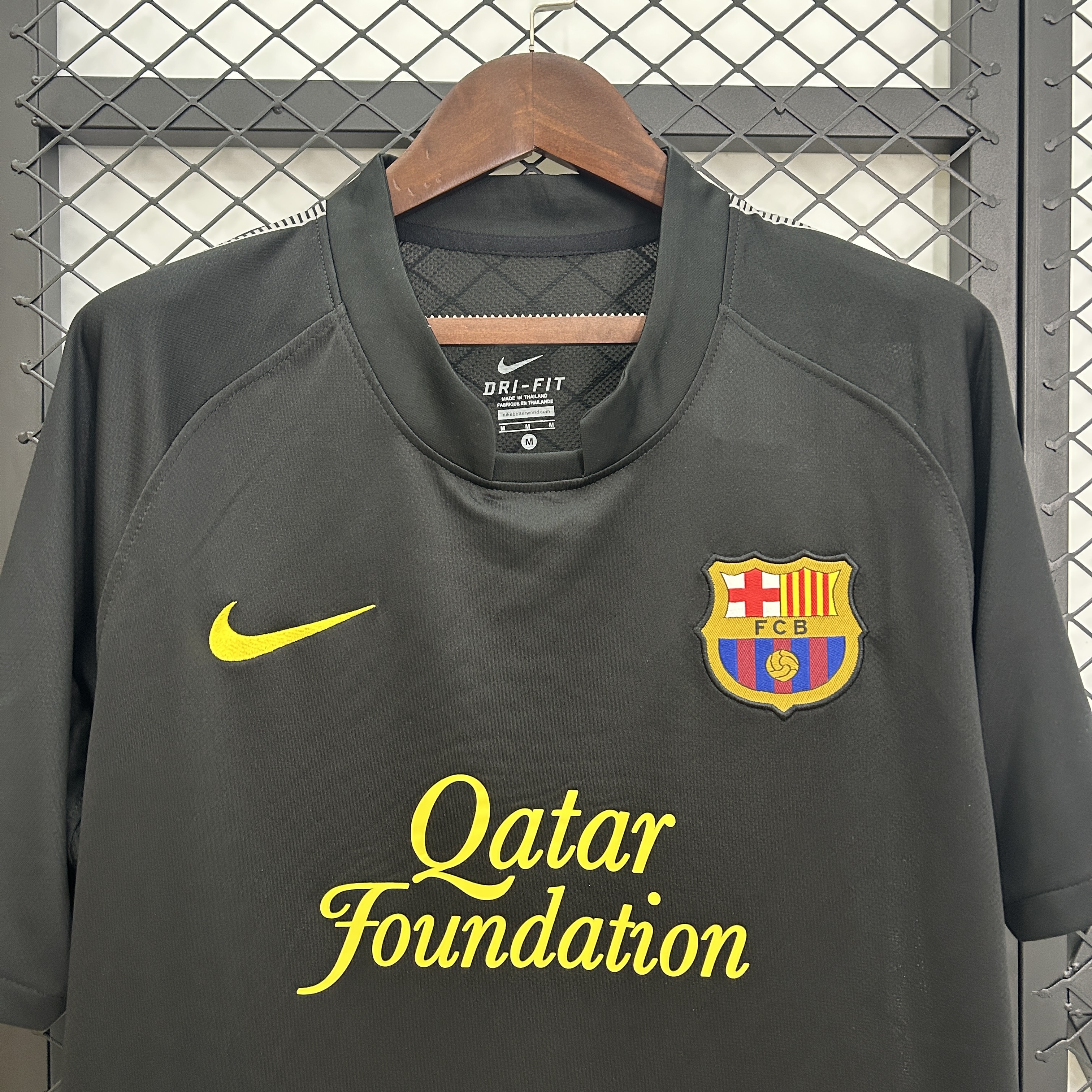 Retro 11/12 Barcelona Away S-XXL