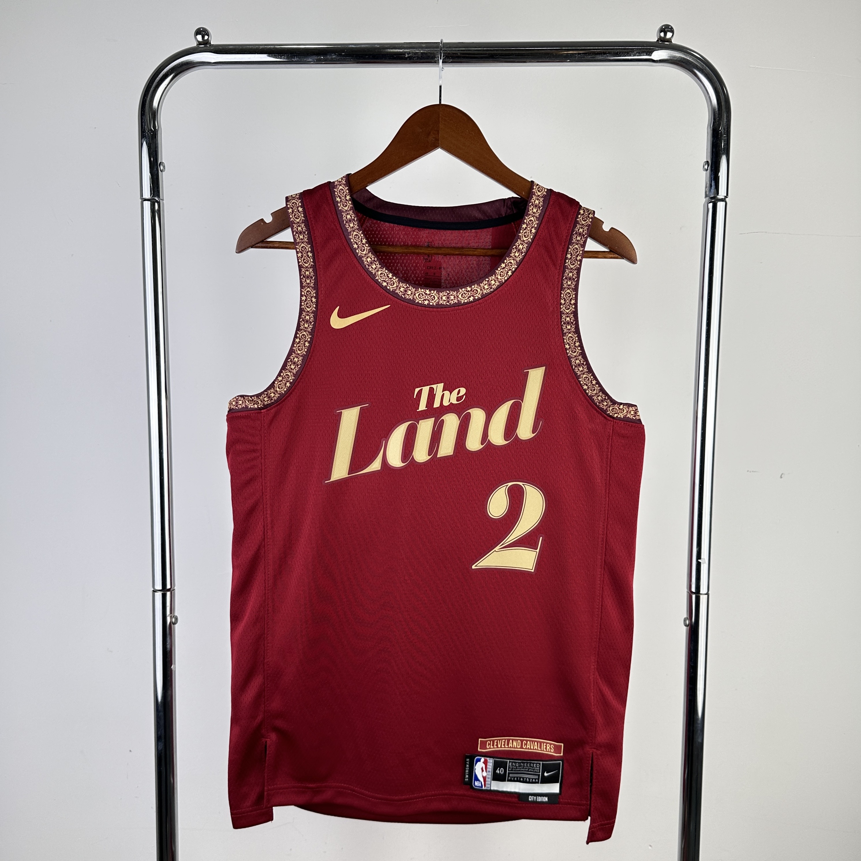 24 Seanson Cleveland Cavaliers City Edition  #2