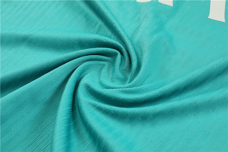 Adult / Kids LVP 24/25 training SUIT