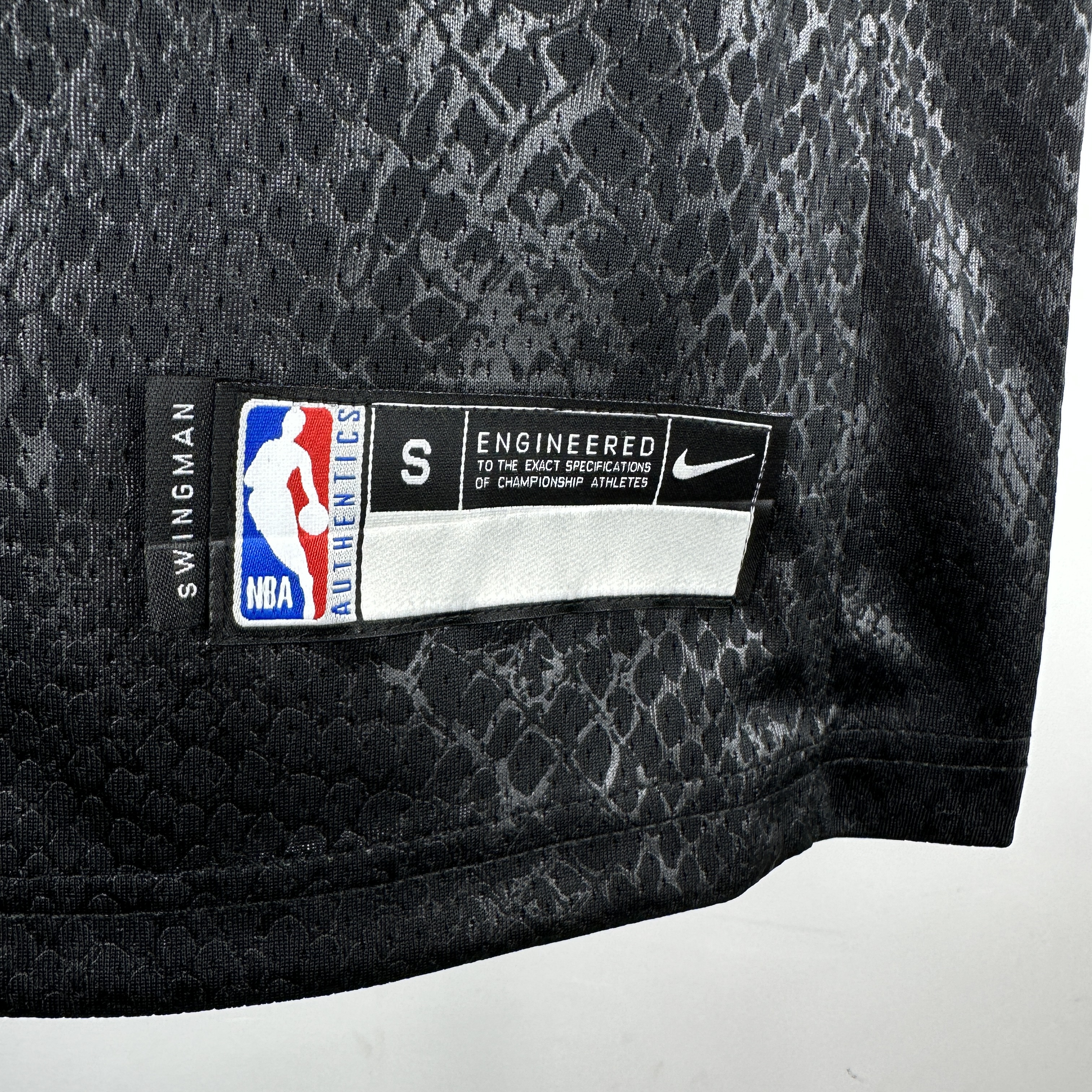 Kids Lakers No.77 Dončić