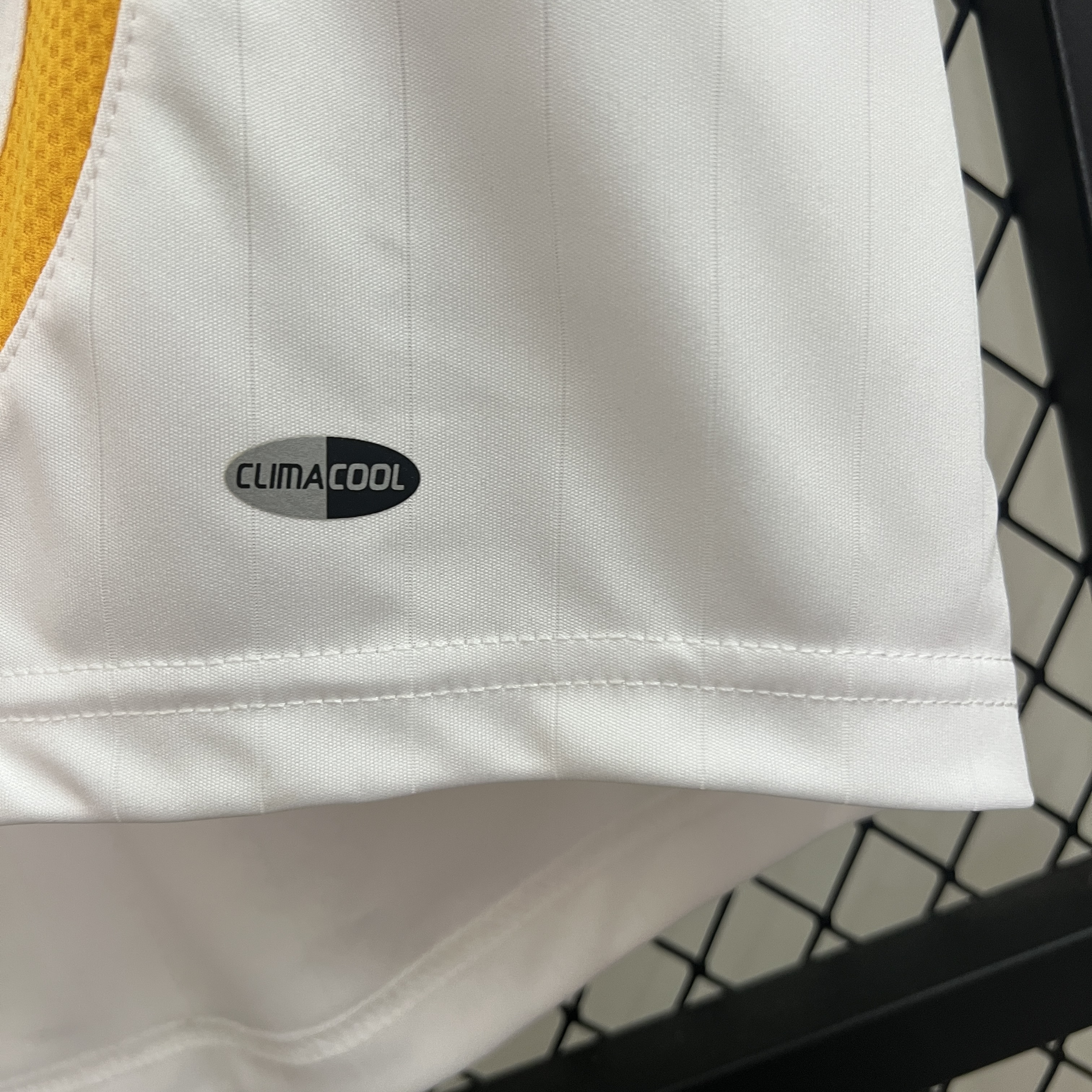 Retro  Germany 2006 Home Wihte