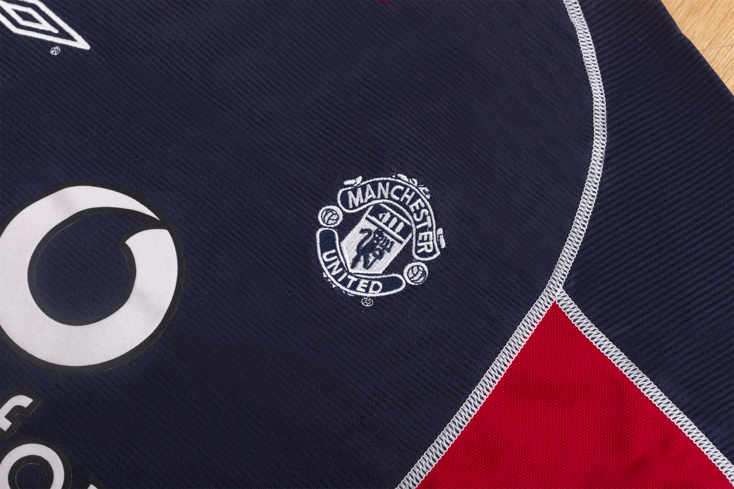 Retro Manchester United 2000/01 Third