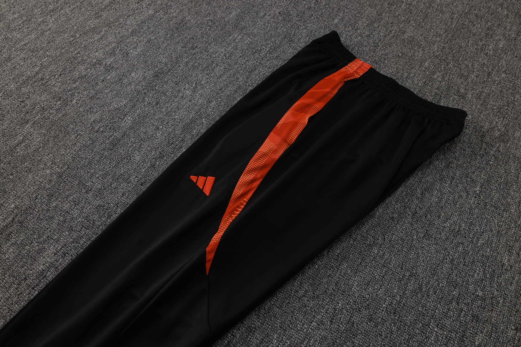 SC Internacional half zipper training suit B995