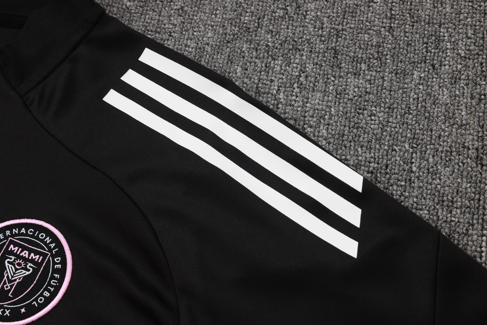 Adult/ Kids Miami 25/26 Half Zippered Training Suit B2521