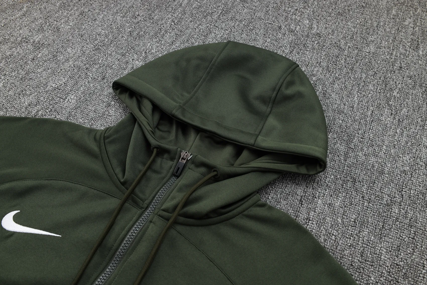 2023 Barcelona Training Suit with Half-zip Size: S-XXL