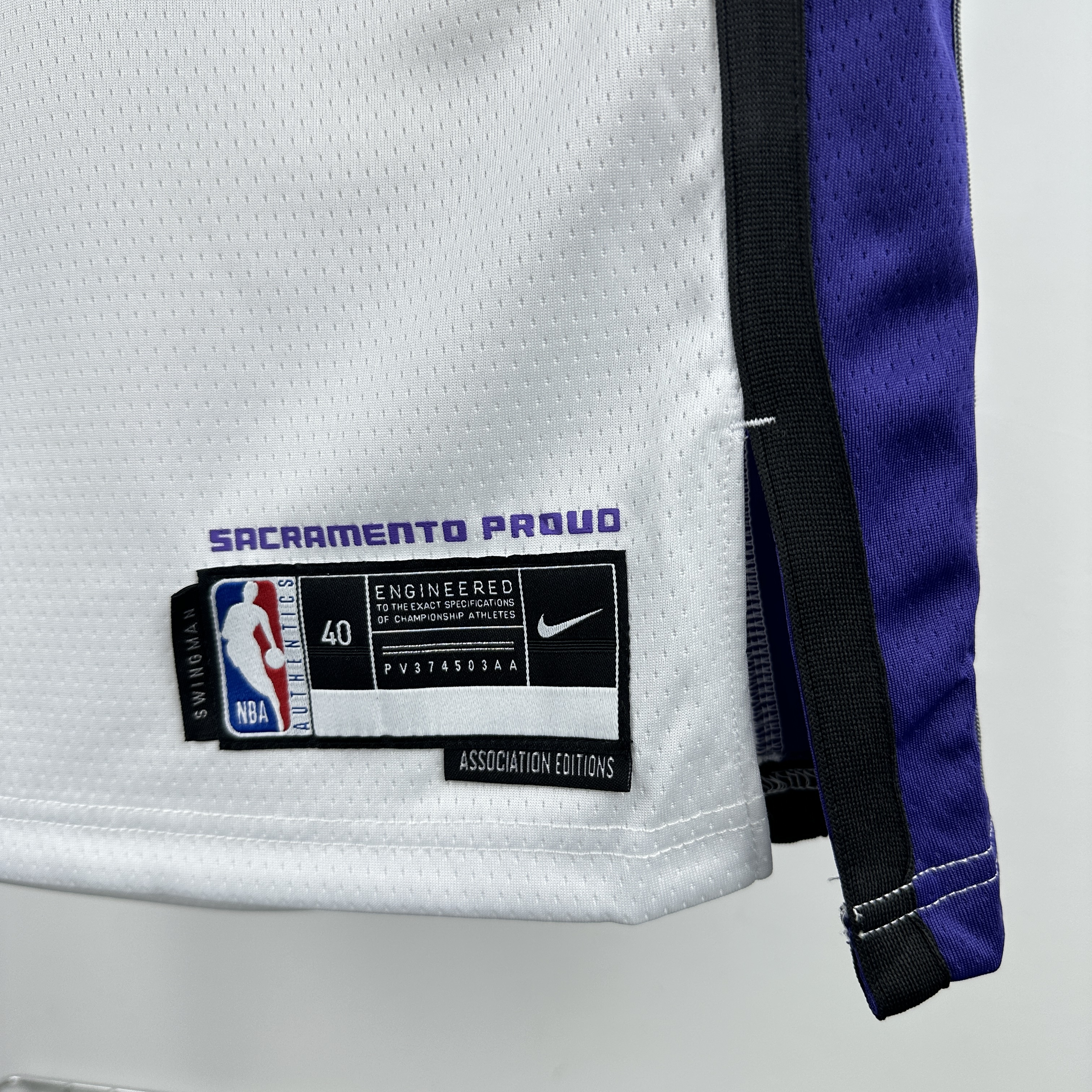 24 SEASON SACRAMENTO KINGS Home  #5 FOX