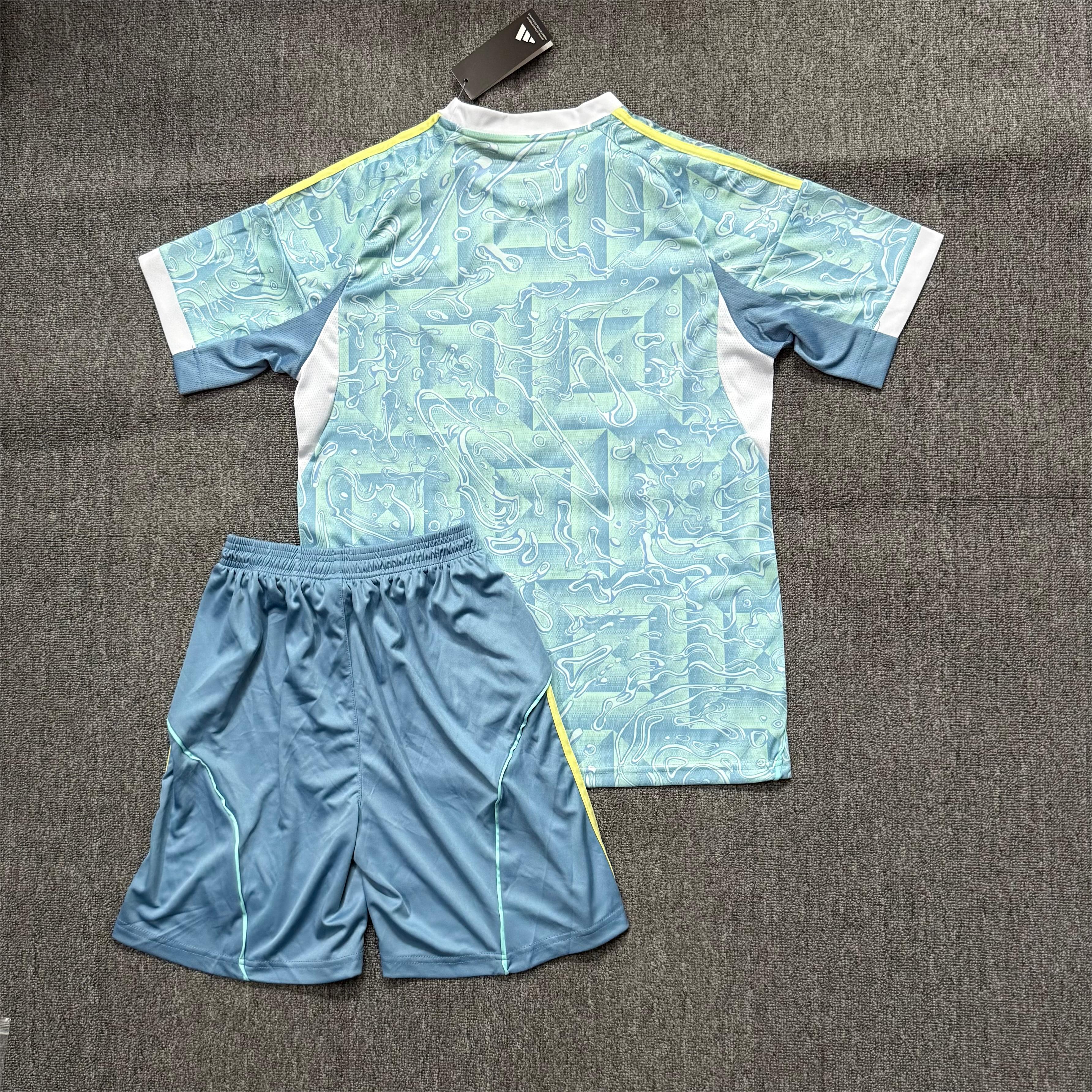 Kids/ Adult Juventus 25/26 Away Set S-XXL