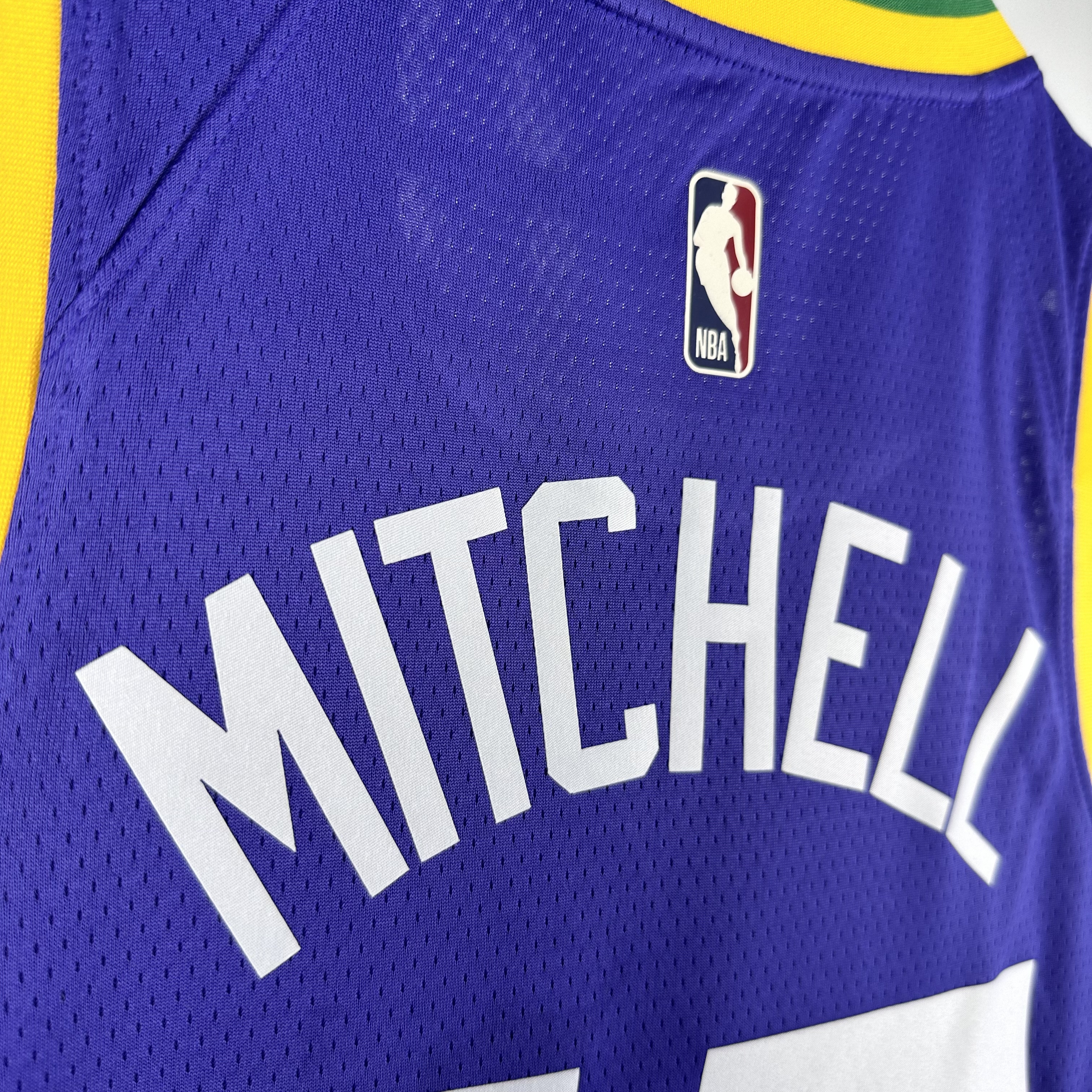 24 Season UTAH JAZZ  No No.45 Mitchell
