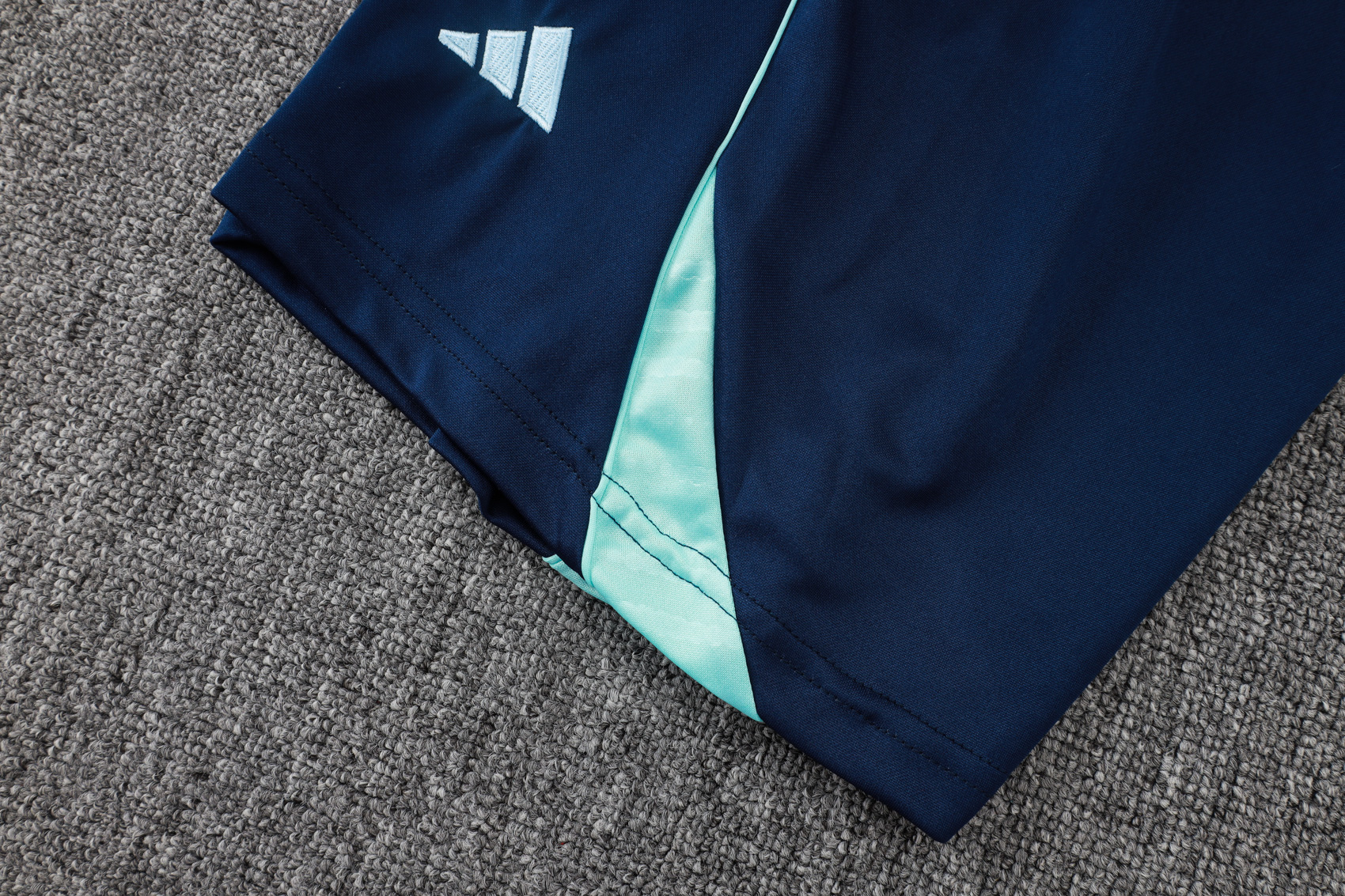 Short Sleeves Arsenal Training suit D2553