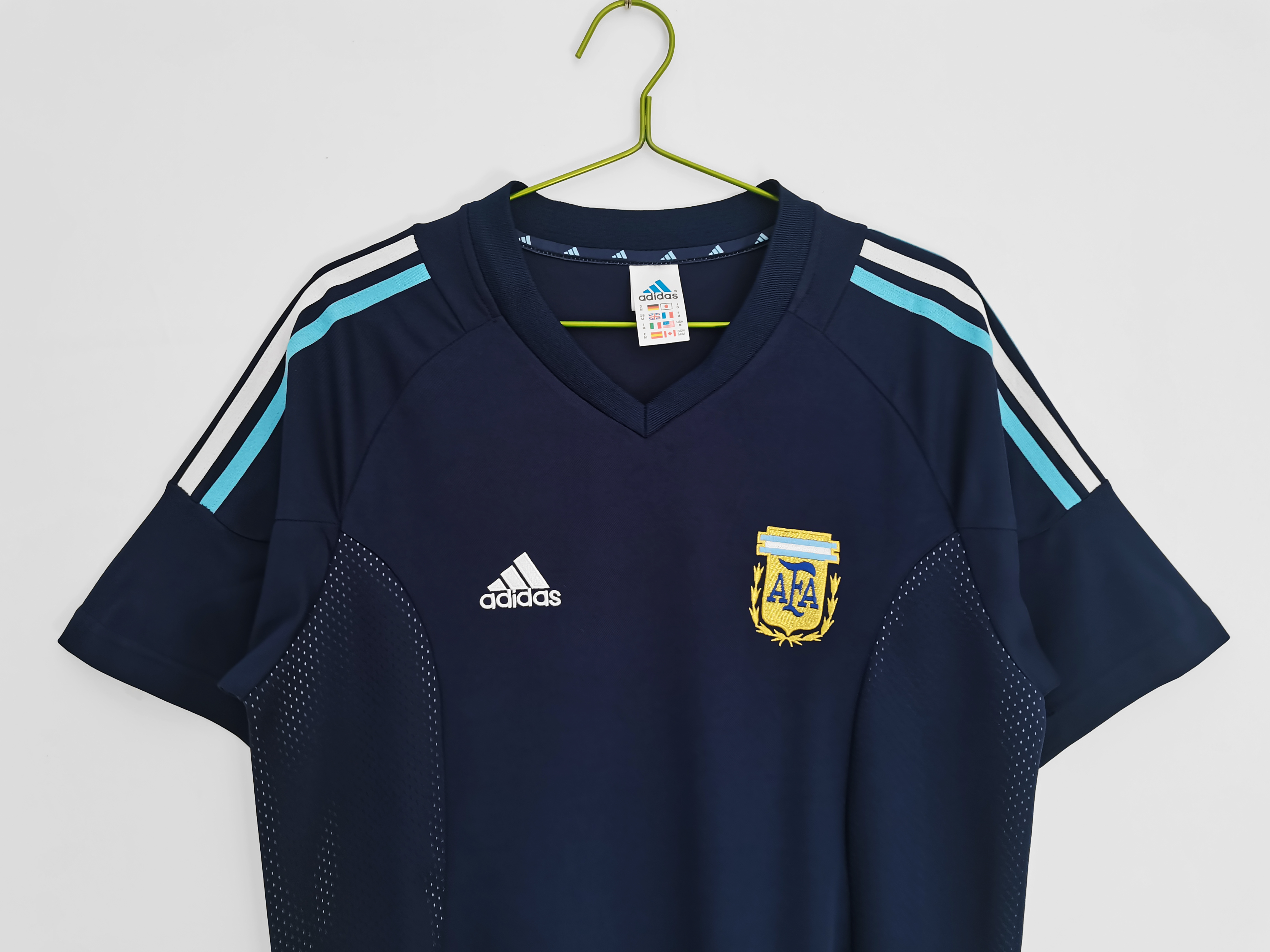 Retro  Argentina 2002 Away