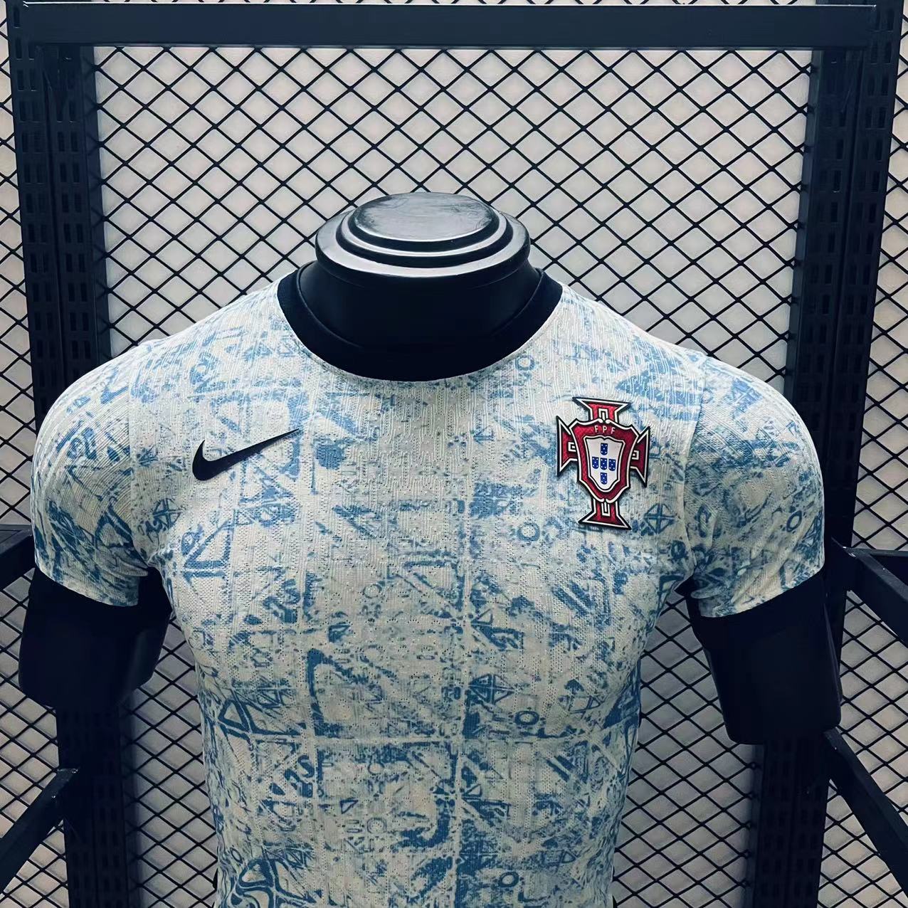 Player Version  Portugal 24/25 Away