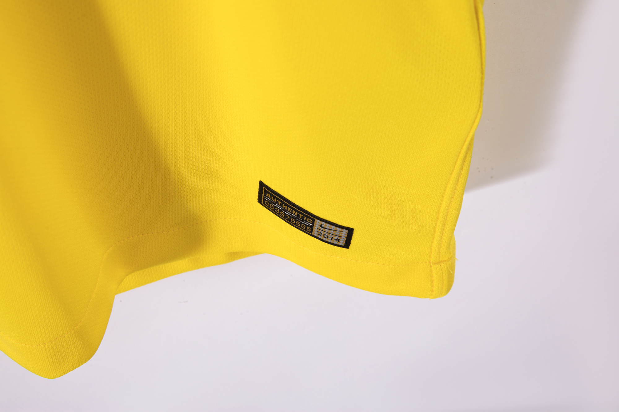 Retro 2014 Brasil Home  S-XXL