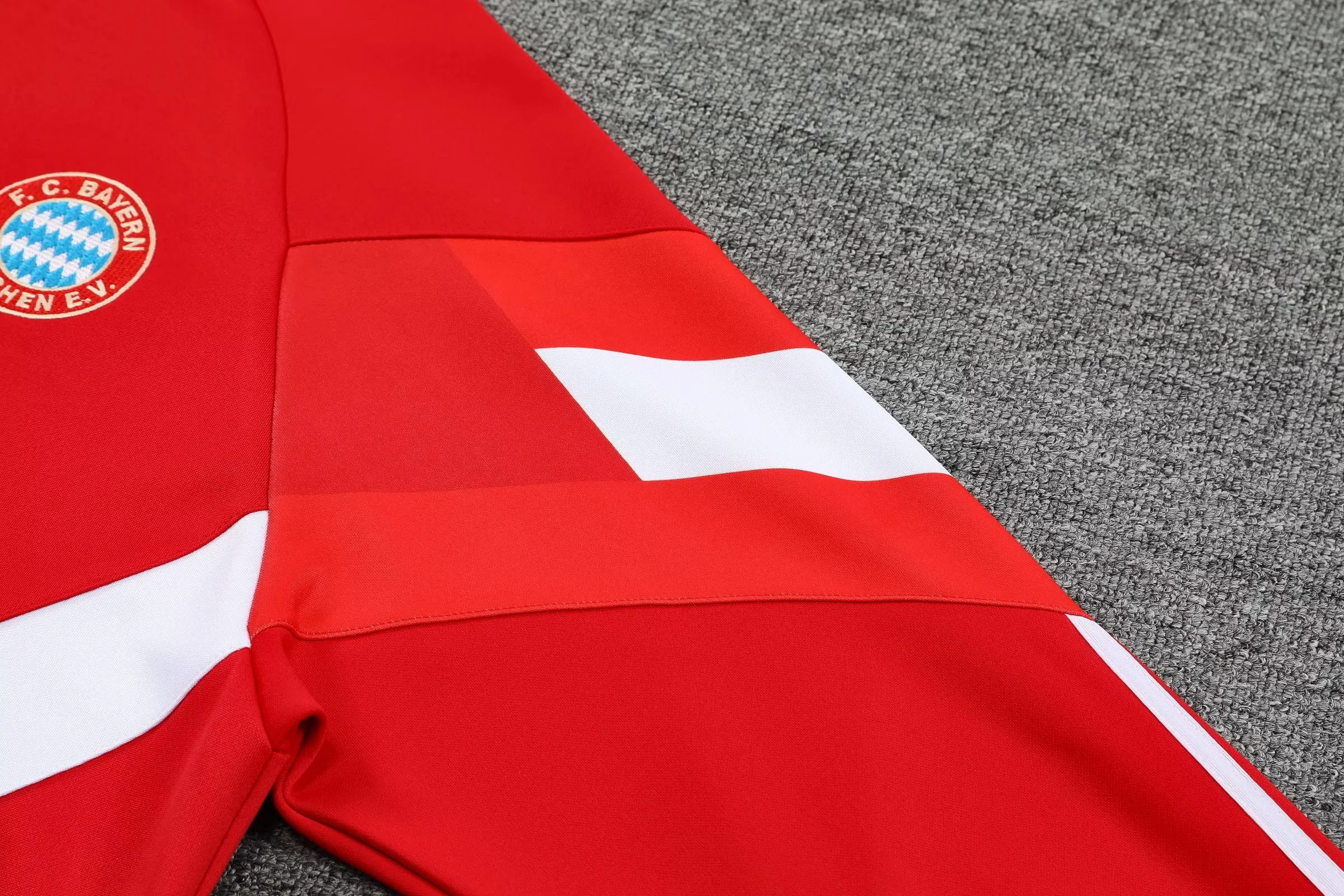 2425 Bayern München Training suit