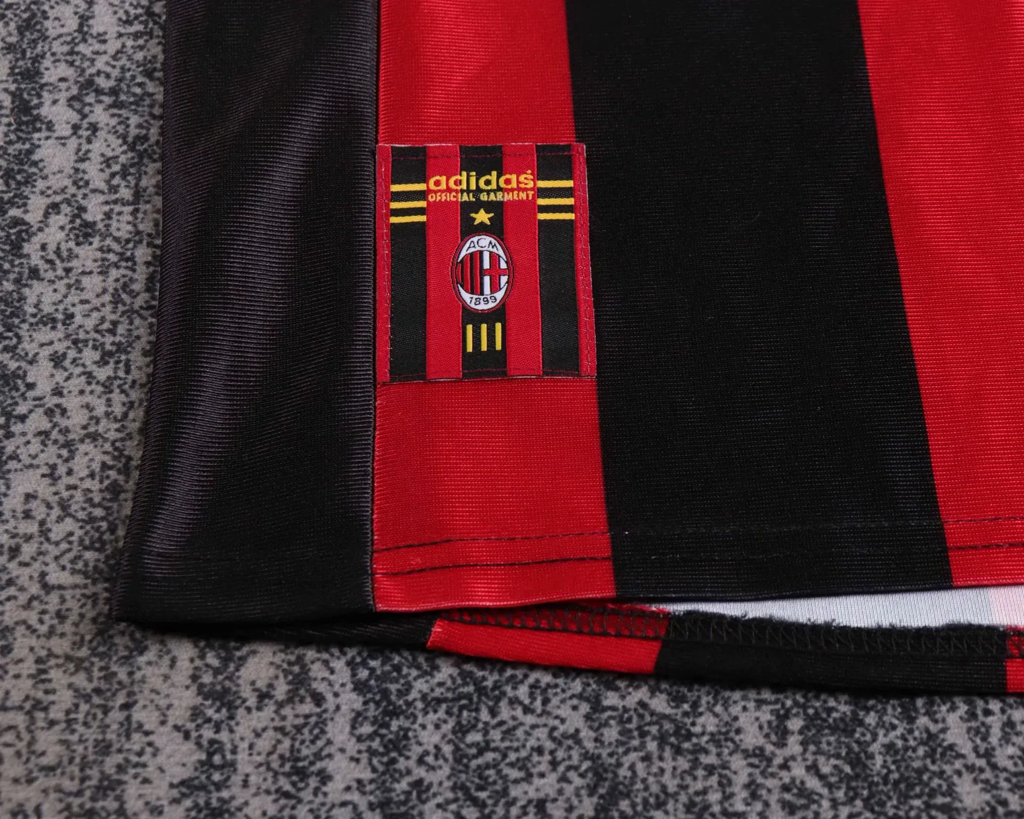 Kids Retro Kit AC Milan 98/99 Home