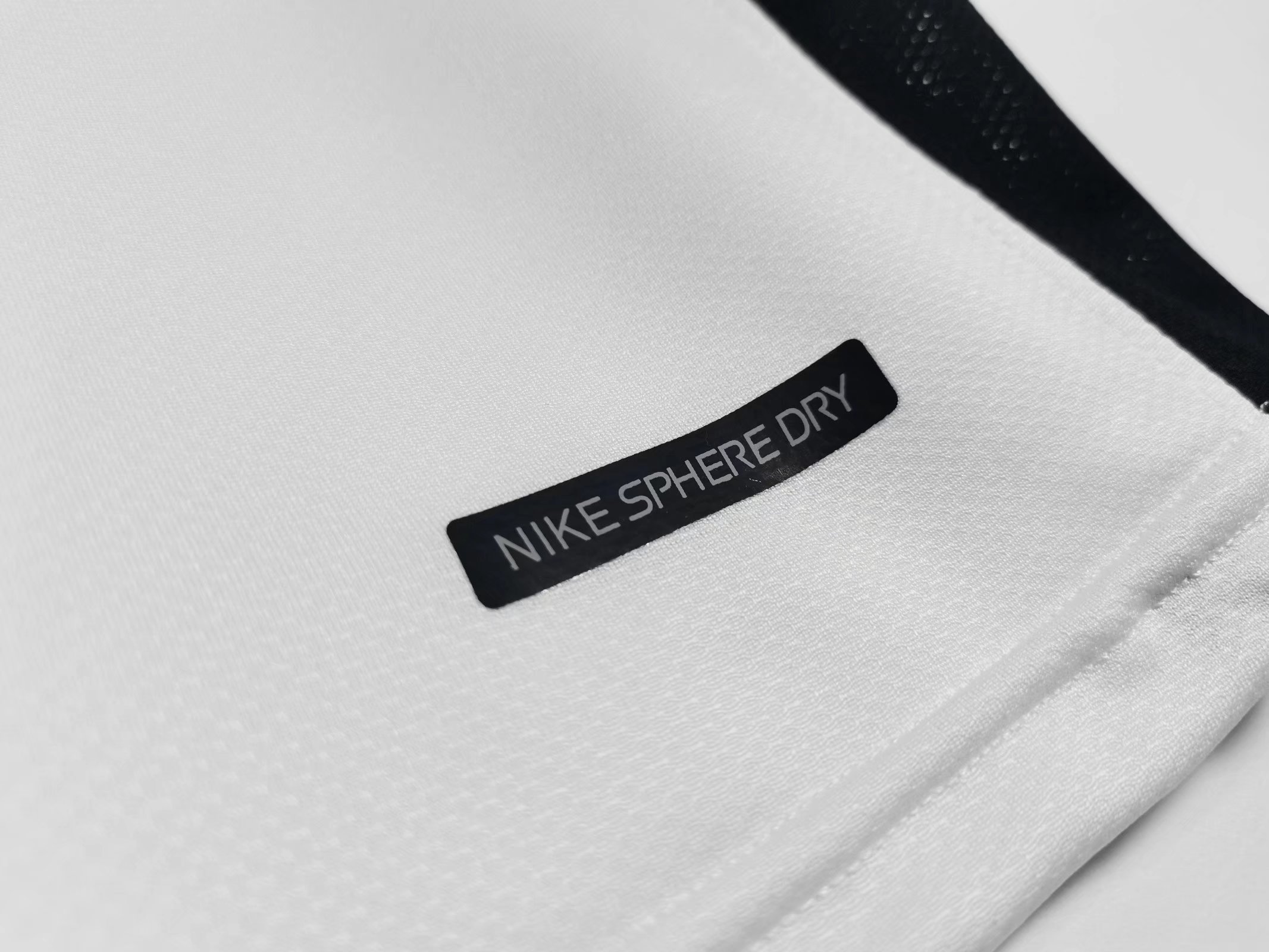 Retro Manchester United 2006/07 Away