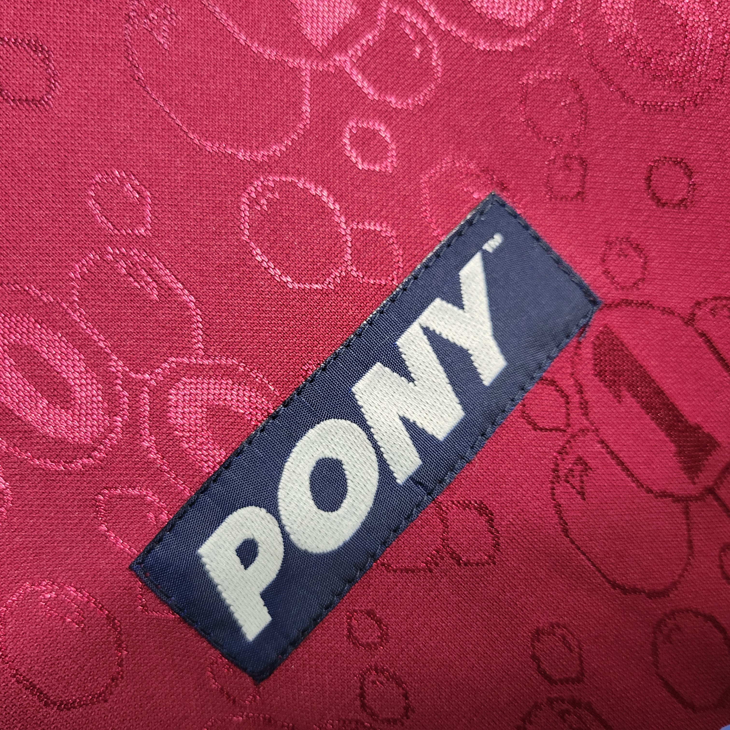 Retro 1995-97 West Ham Long Sleeves Home Red