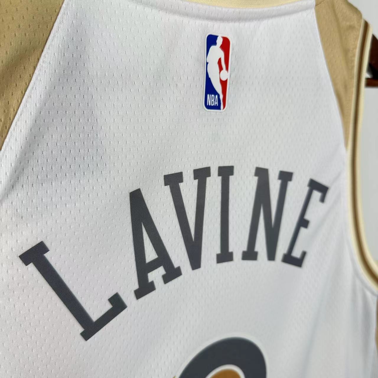 25 Season Chicago Bulls City Edition No.8