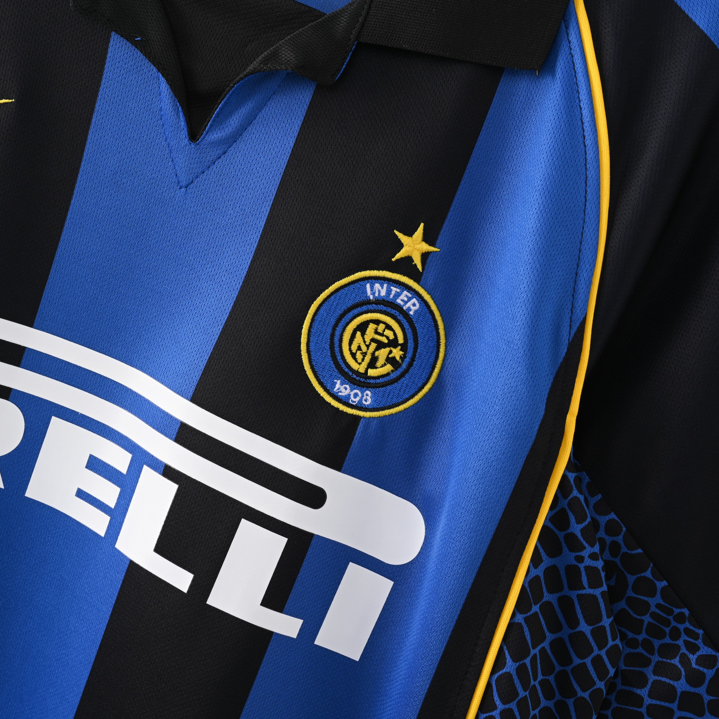 Retro Inter Milan 2001/02 Home S-XXL