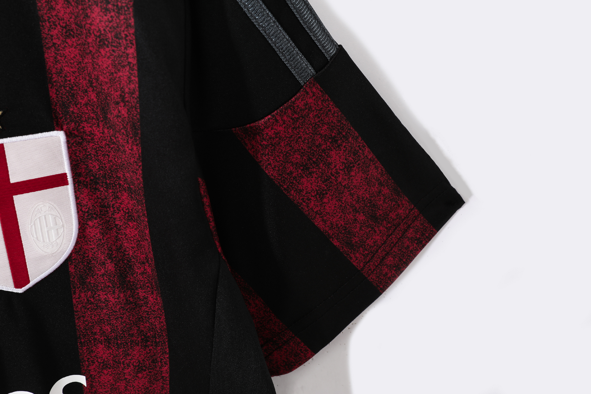 Retro 15/16 AC Milan Home