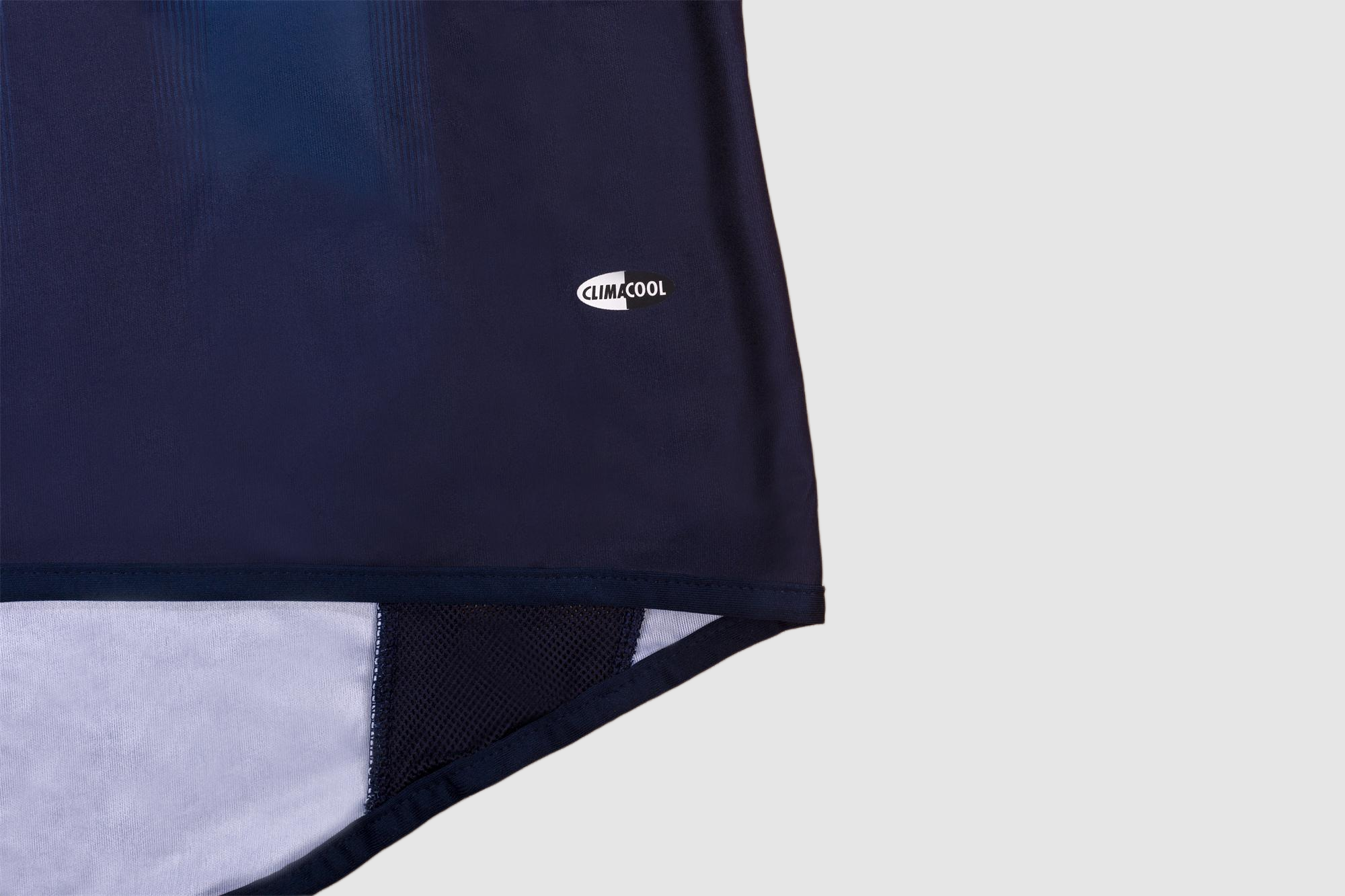 Retro Newcastle 2004/05 Away